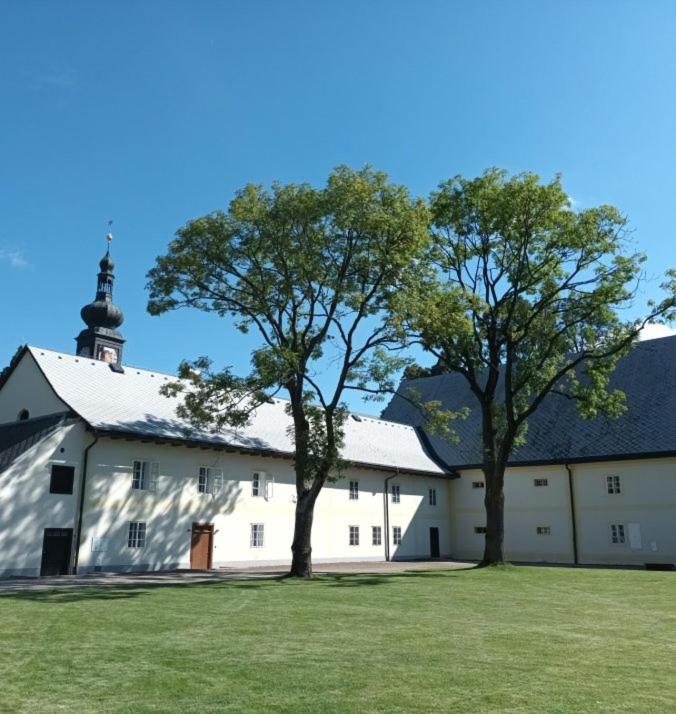 Zámek Žďár