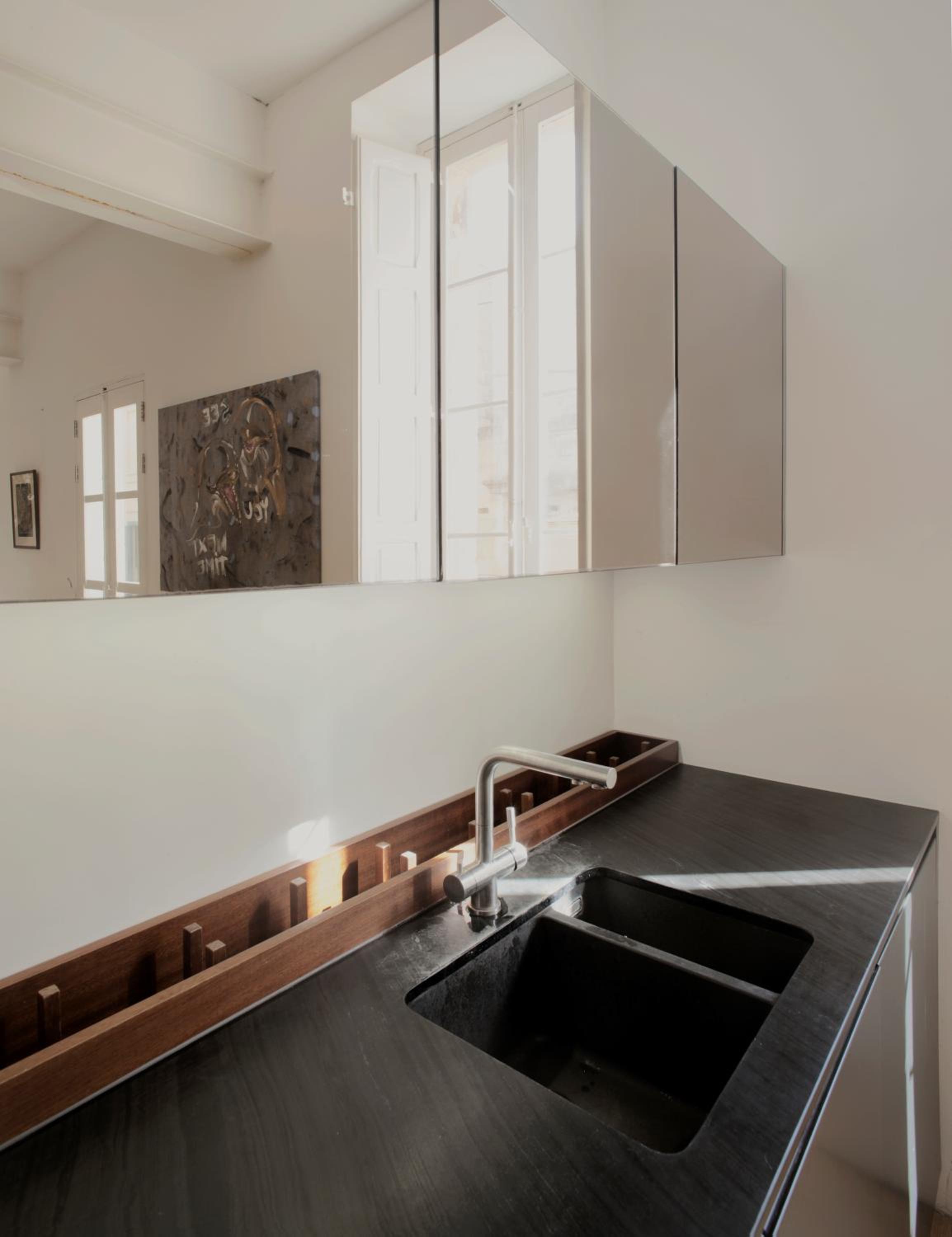 Architect’s home pad - Valletta view 5