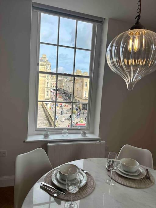 Haus of Sulis, City Centre Apartment with Lift Access view 3