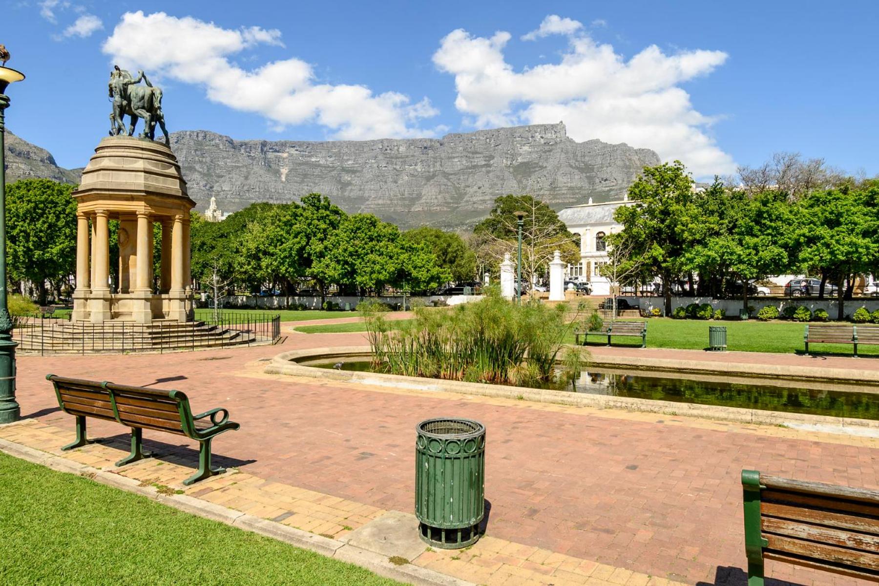 St Martini Gardens