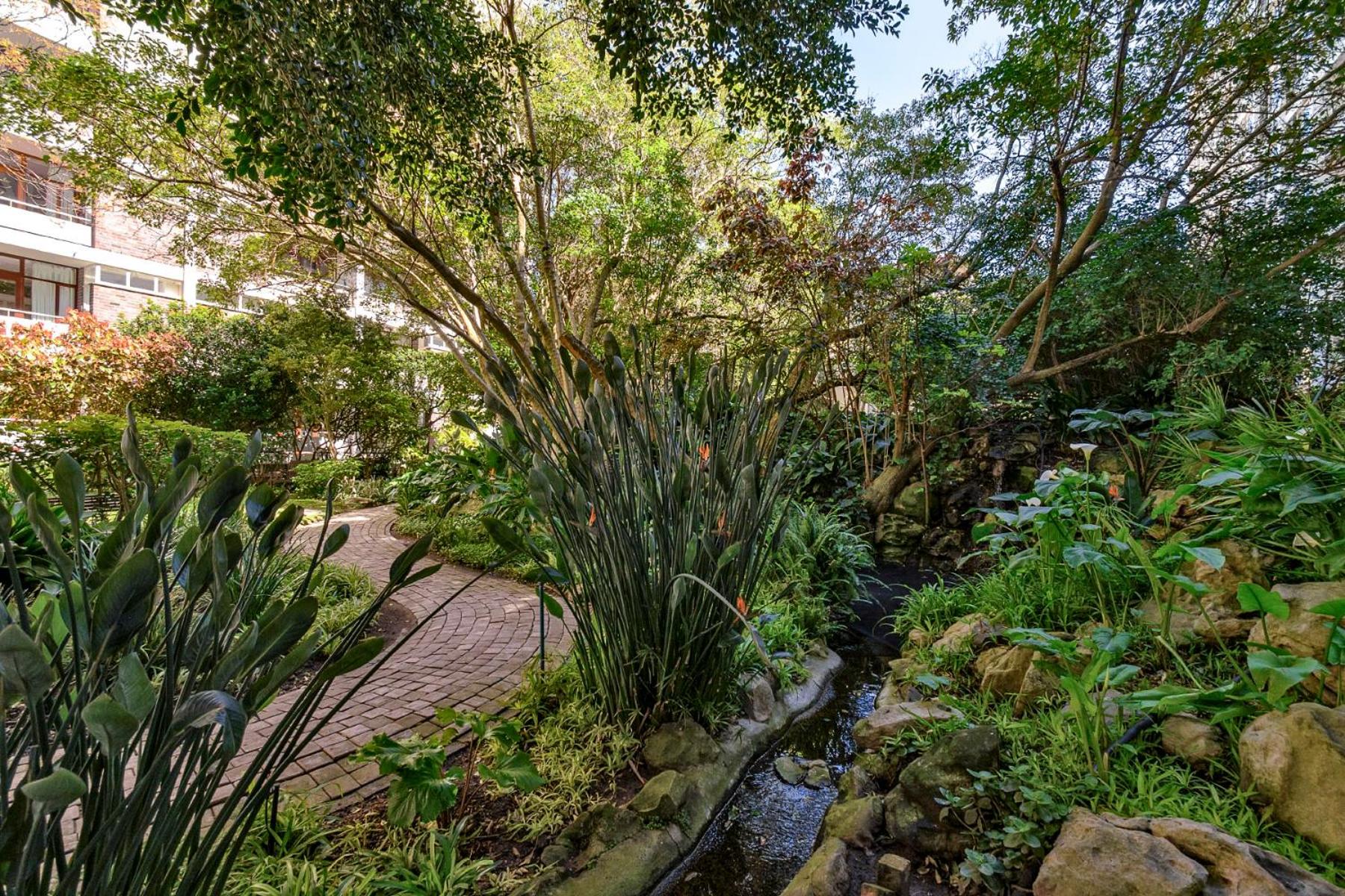 St Martini Gardens