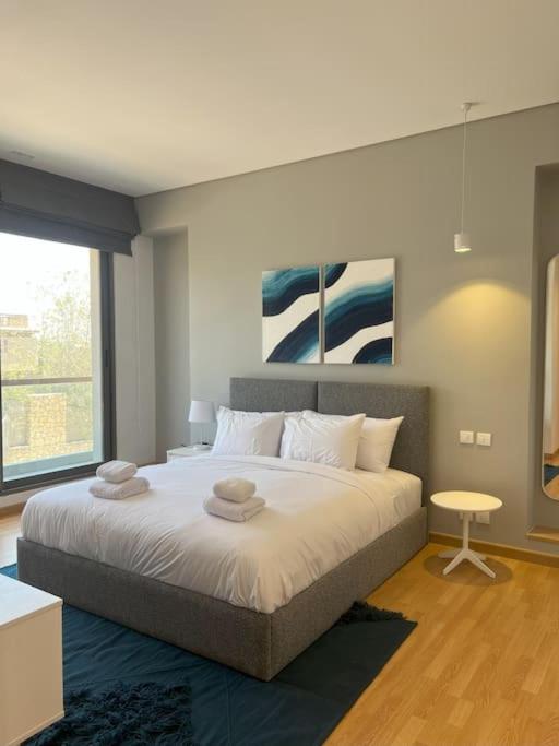 Varenna at West Golf Extension