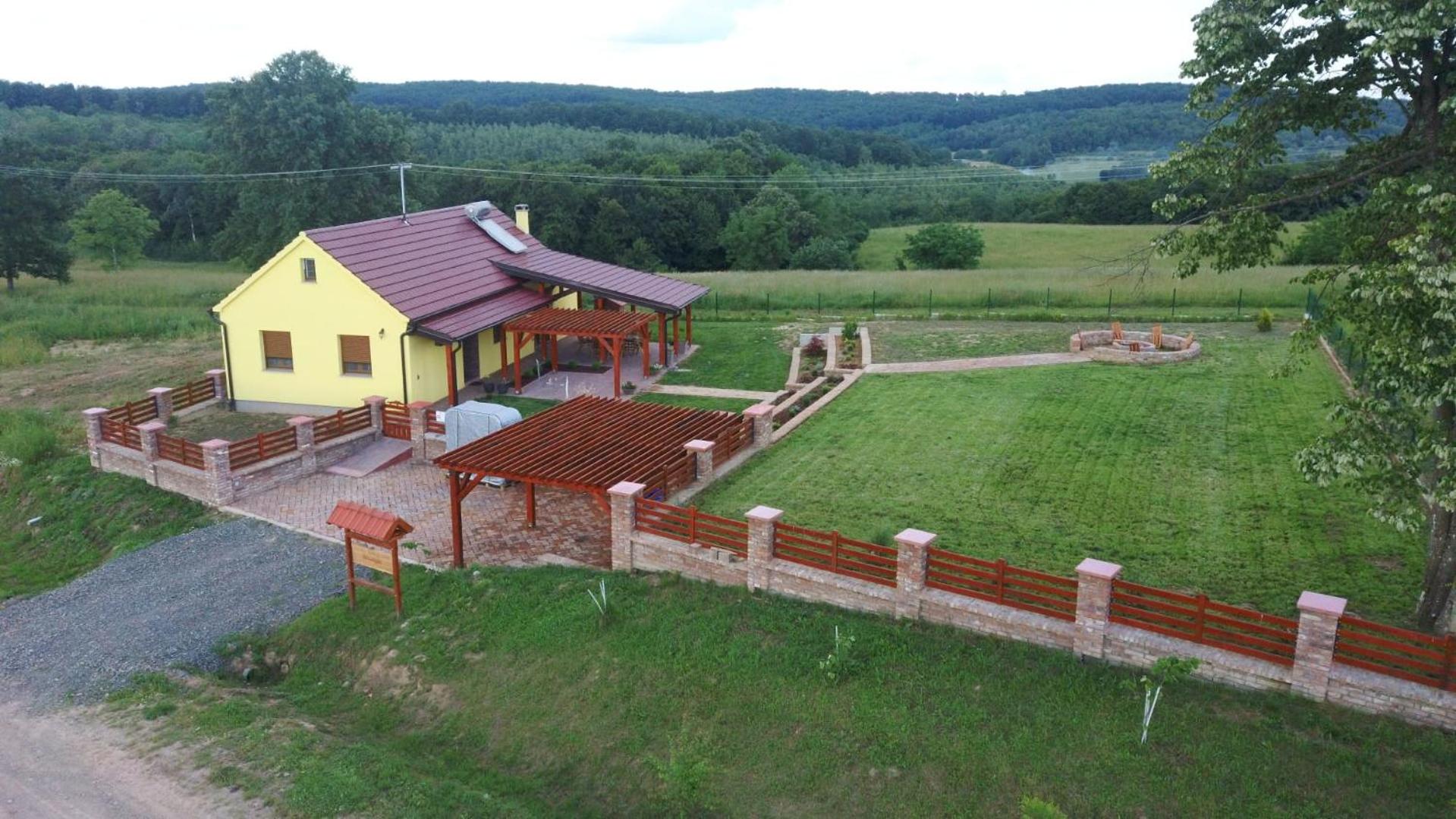 Ruralna kuća za odmor - Bitunjac view 2
