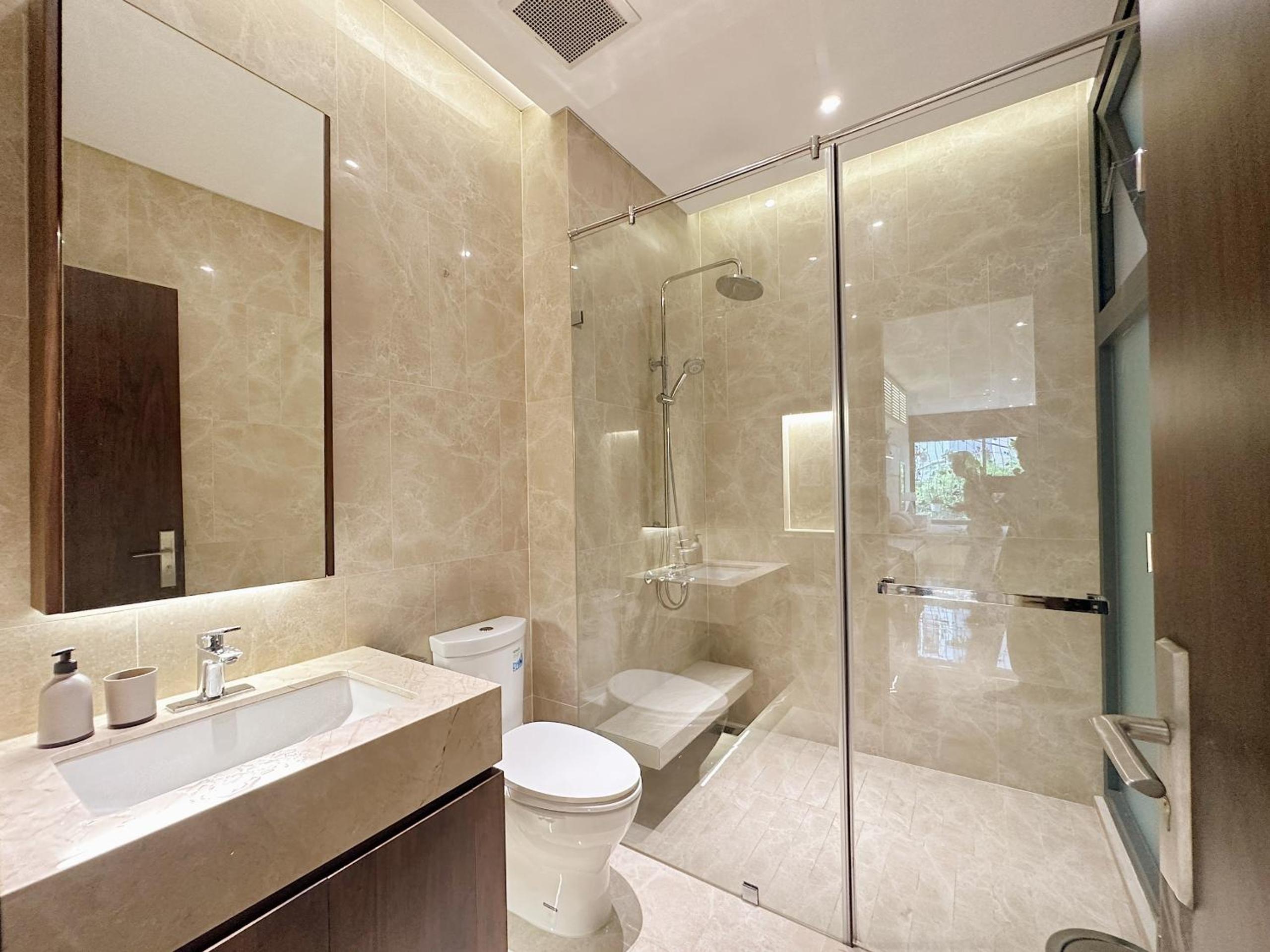 Saigon Mansion