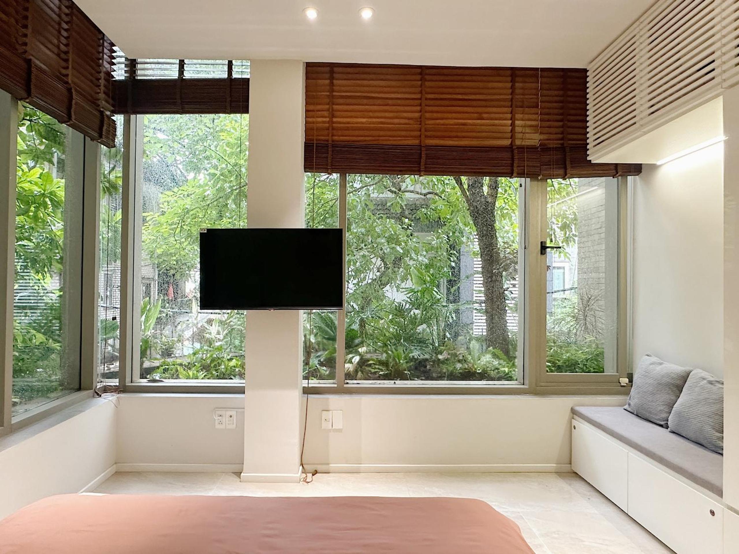 Saigon Mansion