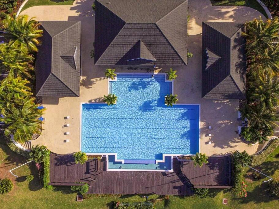 PaPaya Villa @ Coolshade