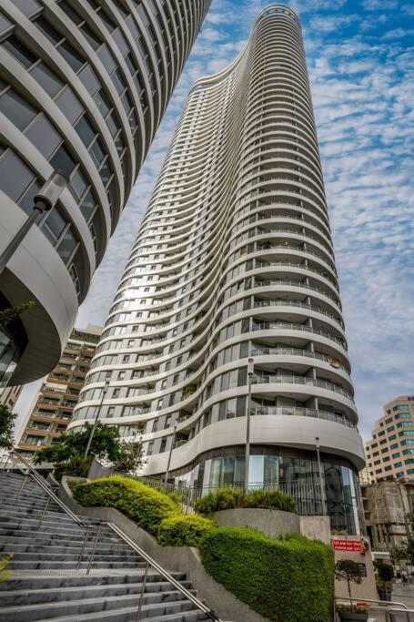 New Branch Gindi Tower 1BR with Parking view 4