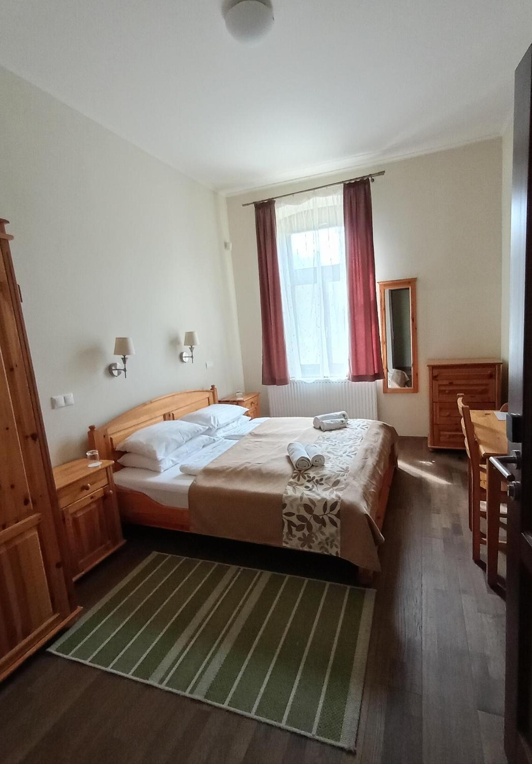 Sasréti Vadászkastély Almamellék