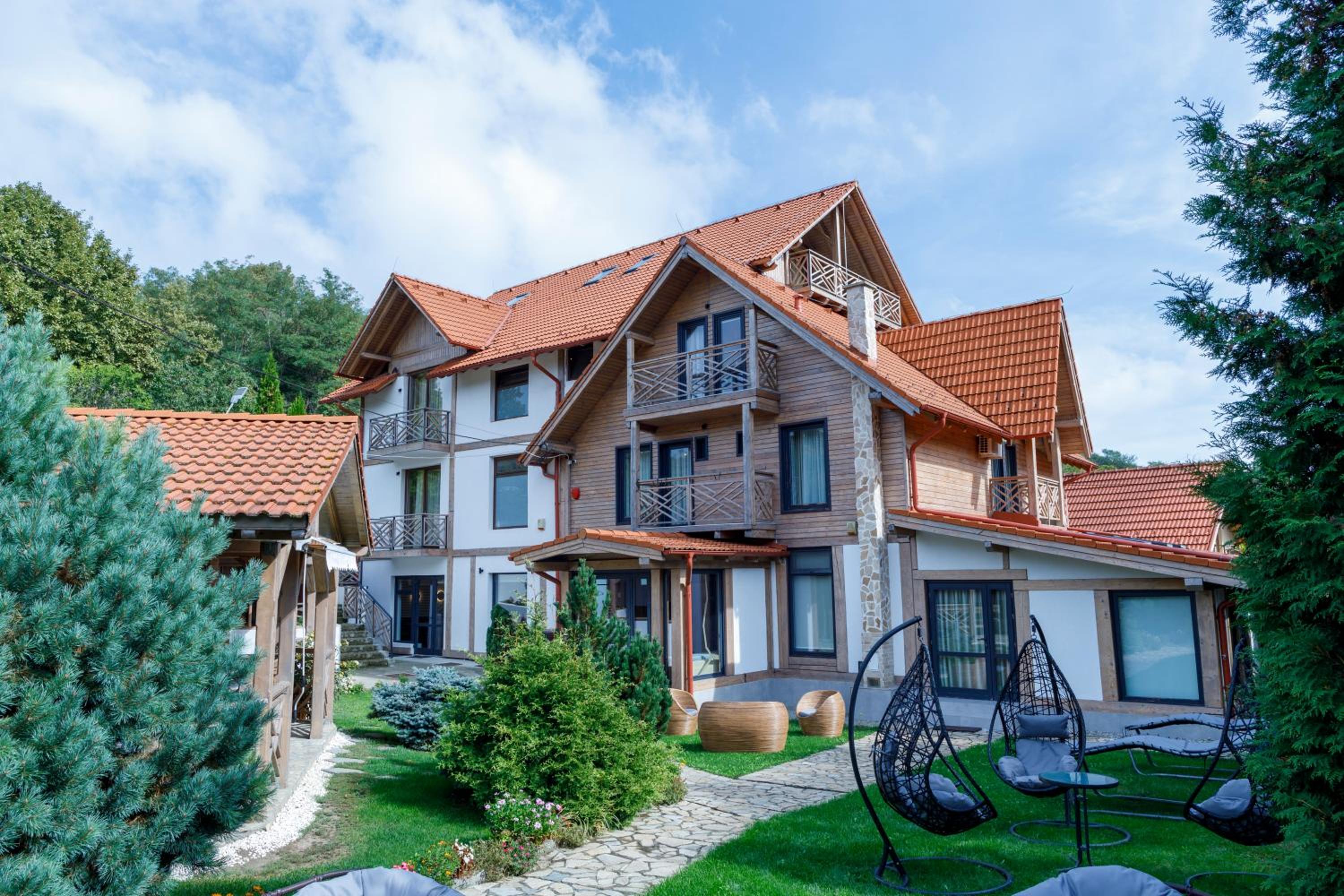 Hotel The River Chalet