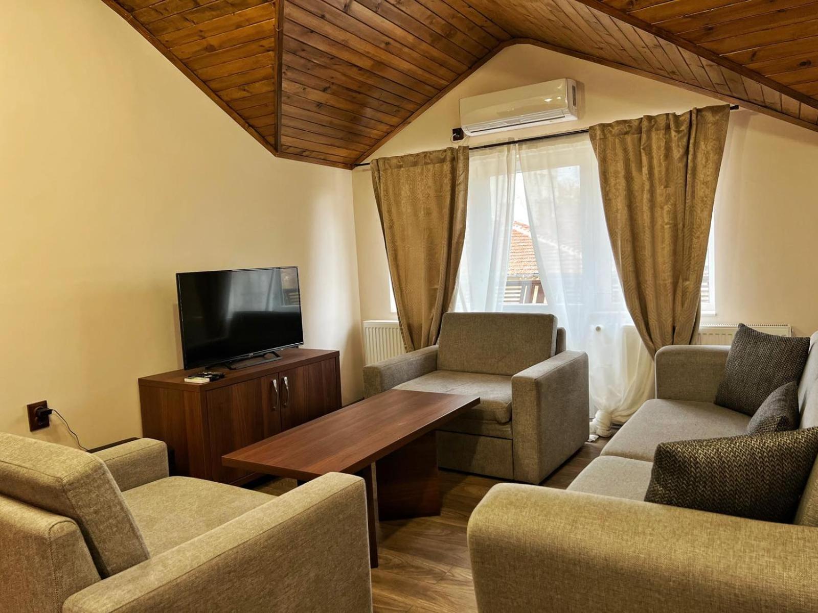 RELAX - Guest House Varshets