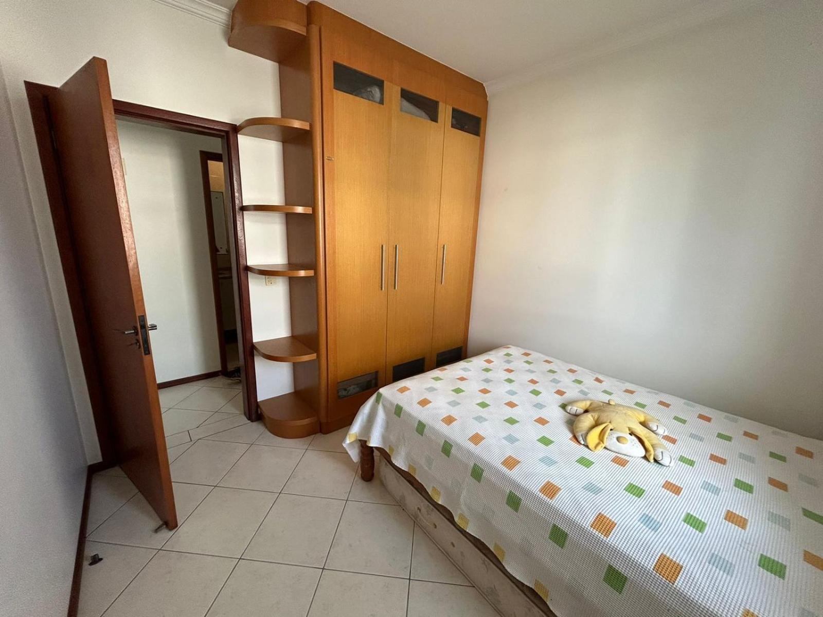 Maravilhoso Apto 03 quartos, a 100m da Praia Ingleses Fpolis
