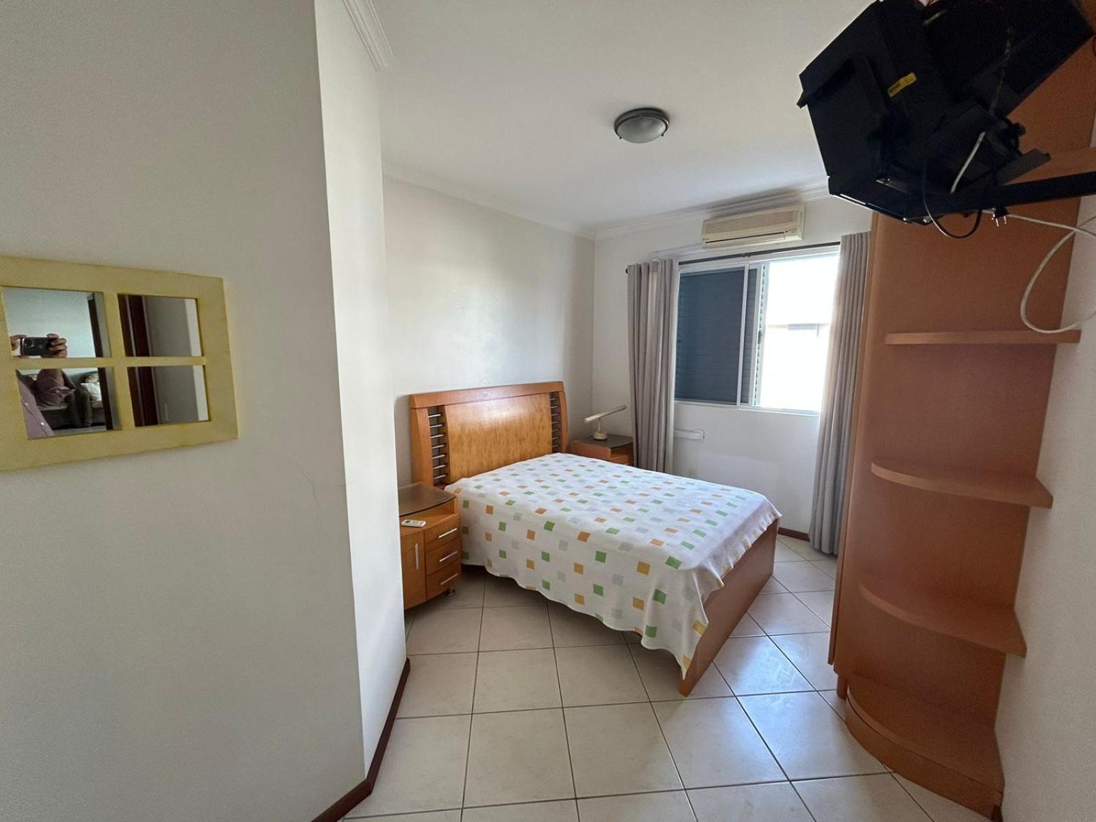 Maravilhoso Apto 03 quartos, a 100m da Praia Ingleses Fpolis
