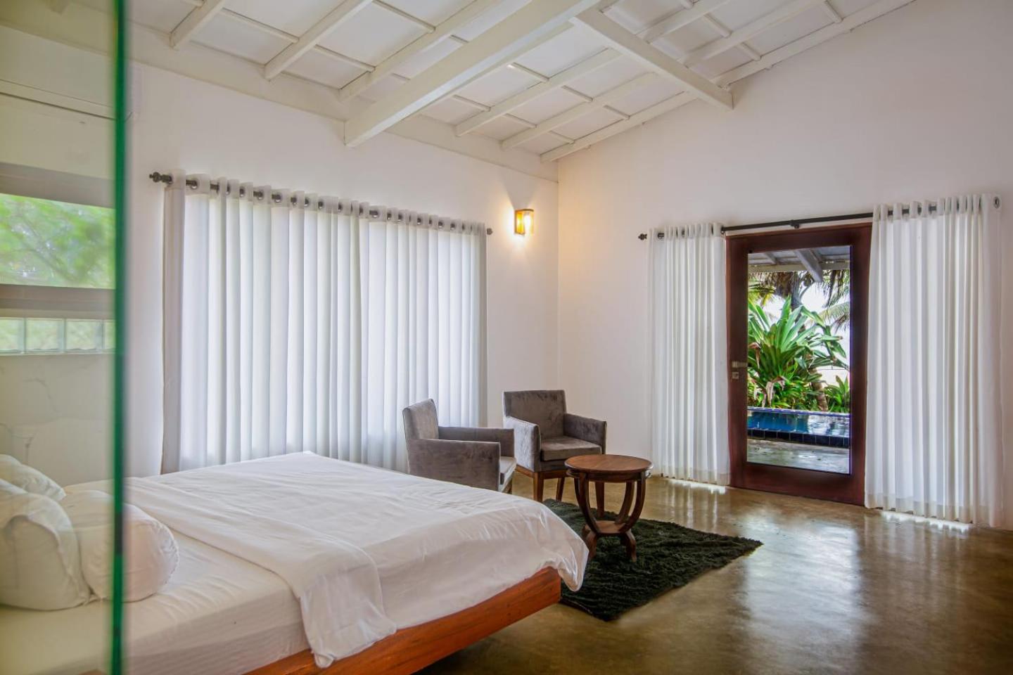 Sri Lanka Beach House Hotel and SPA