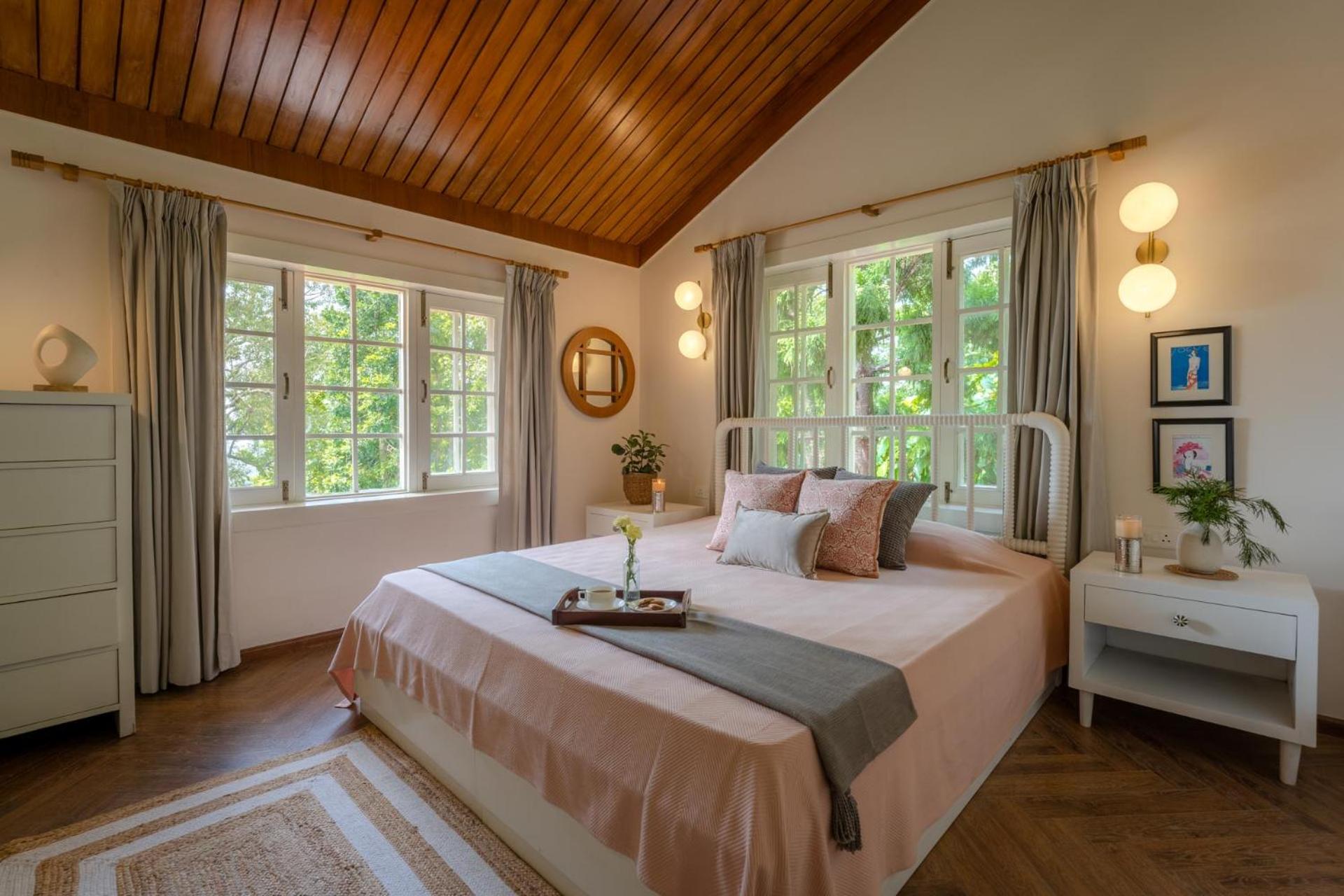LohonoStays Ivy Cottage view 5