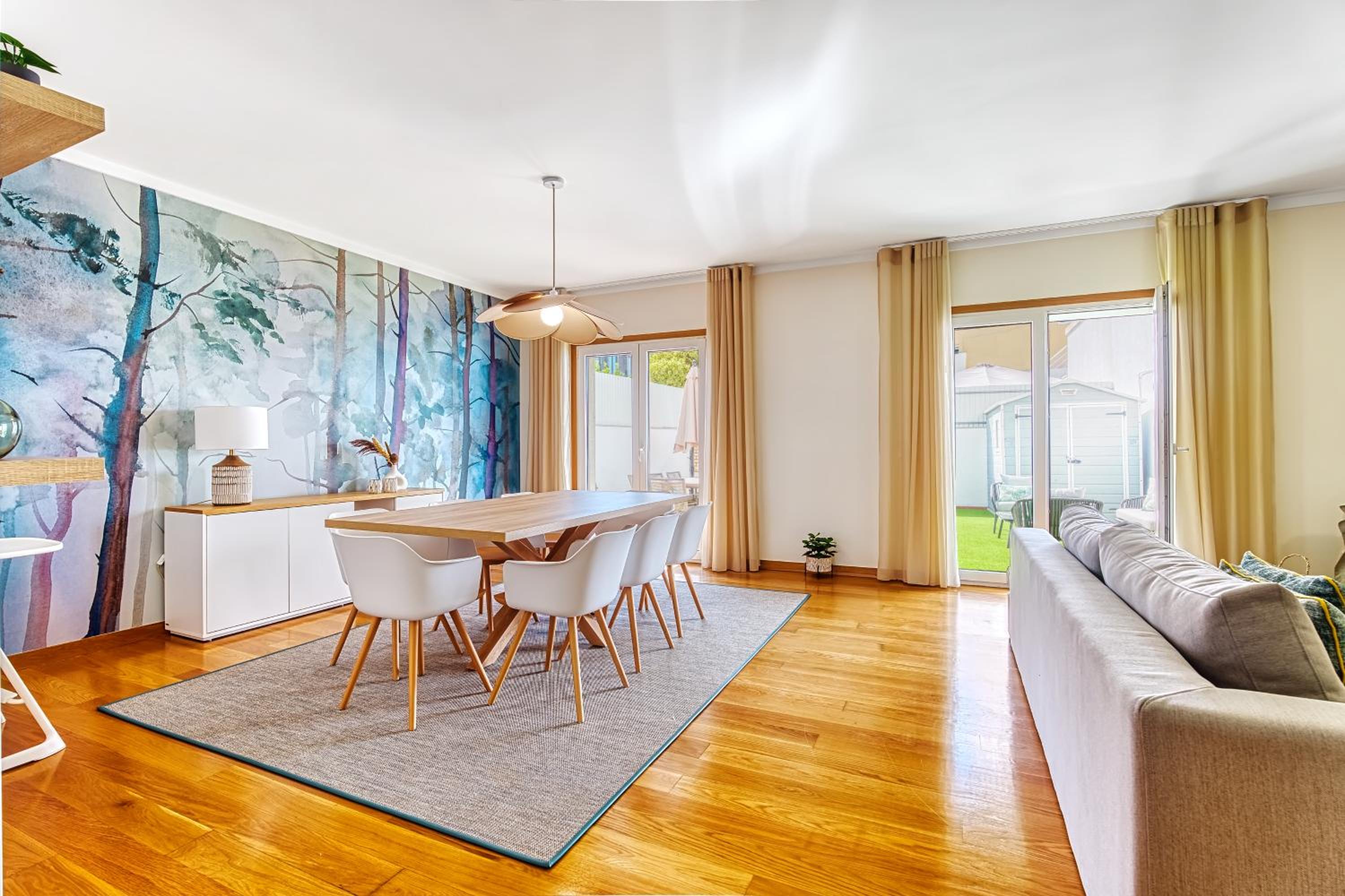 Lisbon Stunning House with Terrace view 2