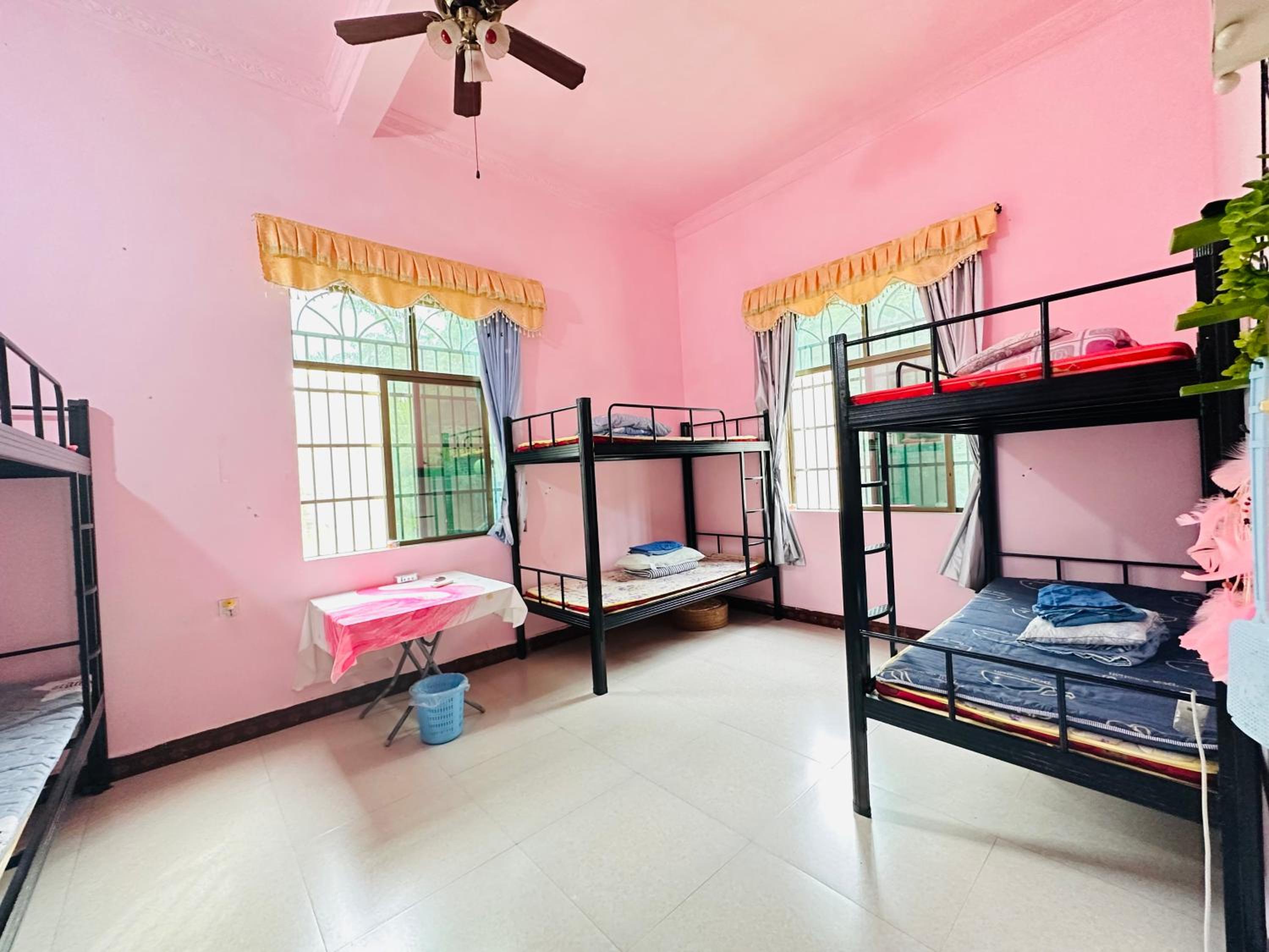 Wan Ning Xiao Gang Guest House