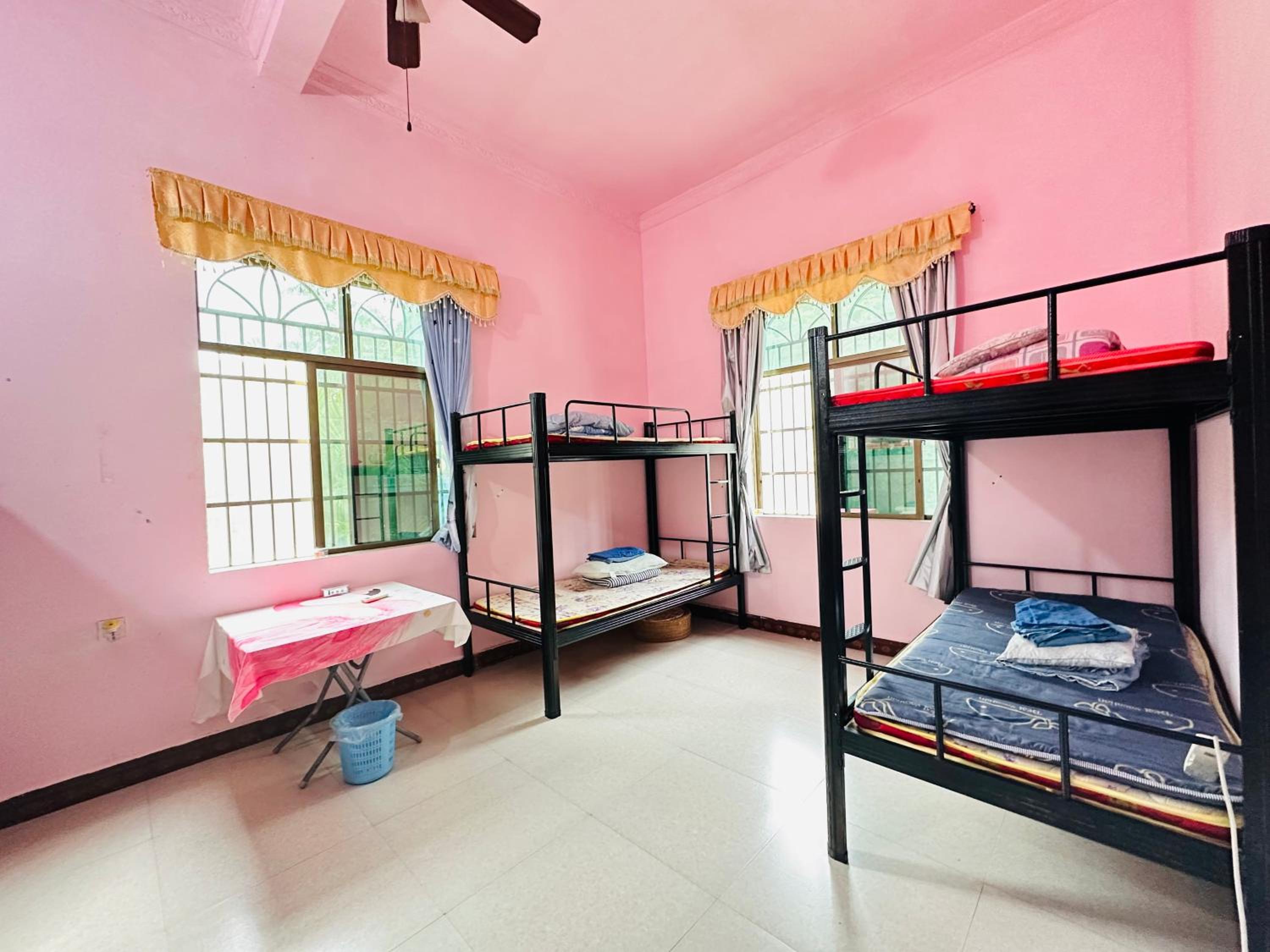 Wan Ning Xiao Gang Guest House