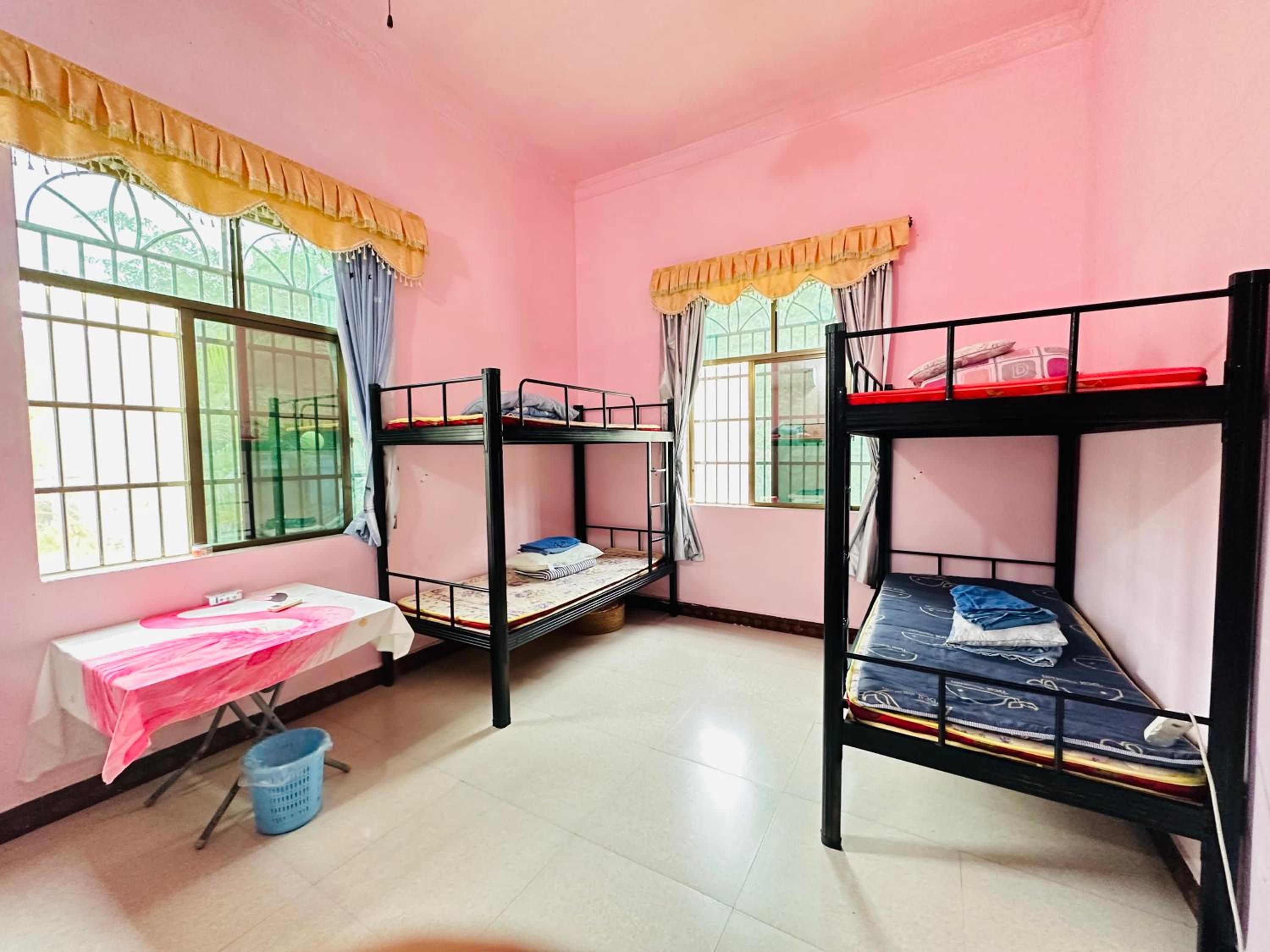 Wan Ning Xiao Gang Guest House