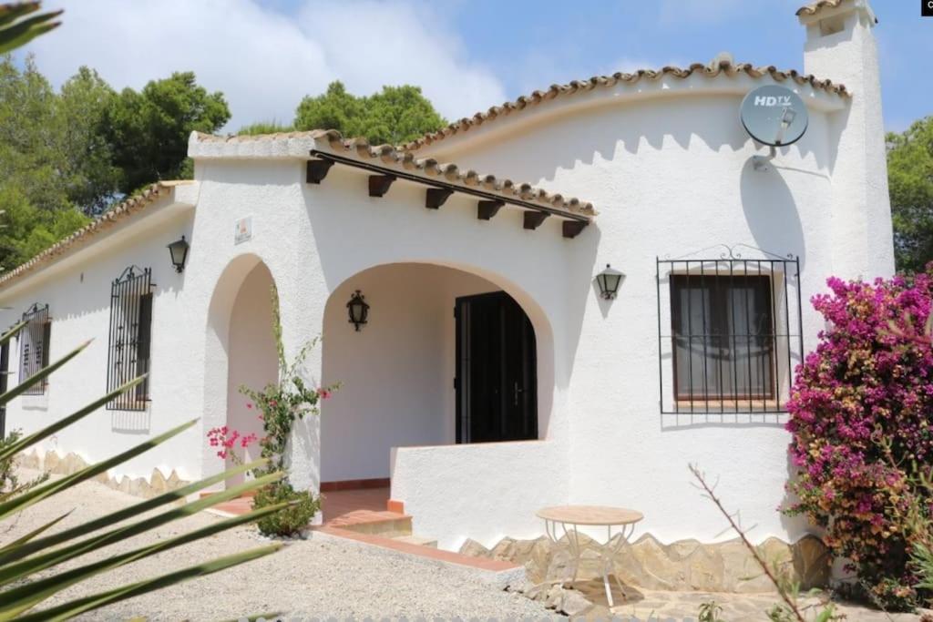 Bonita casa independiente cerca de la playa