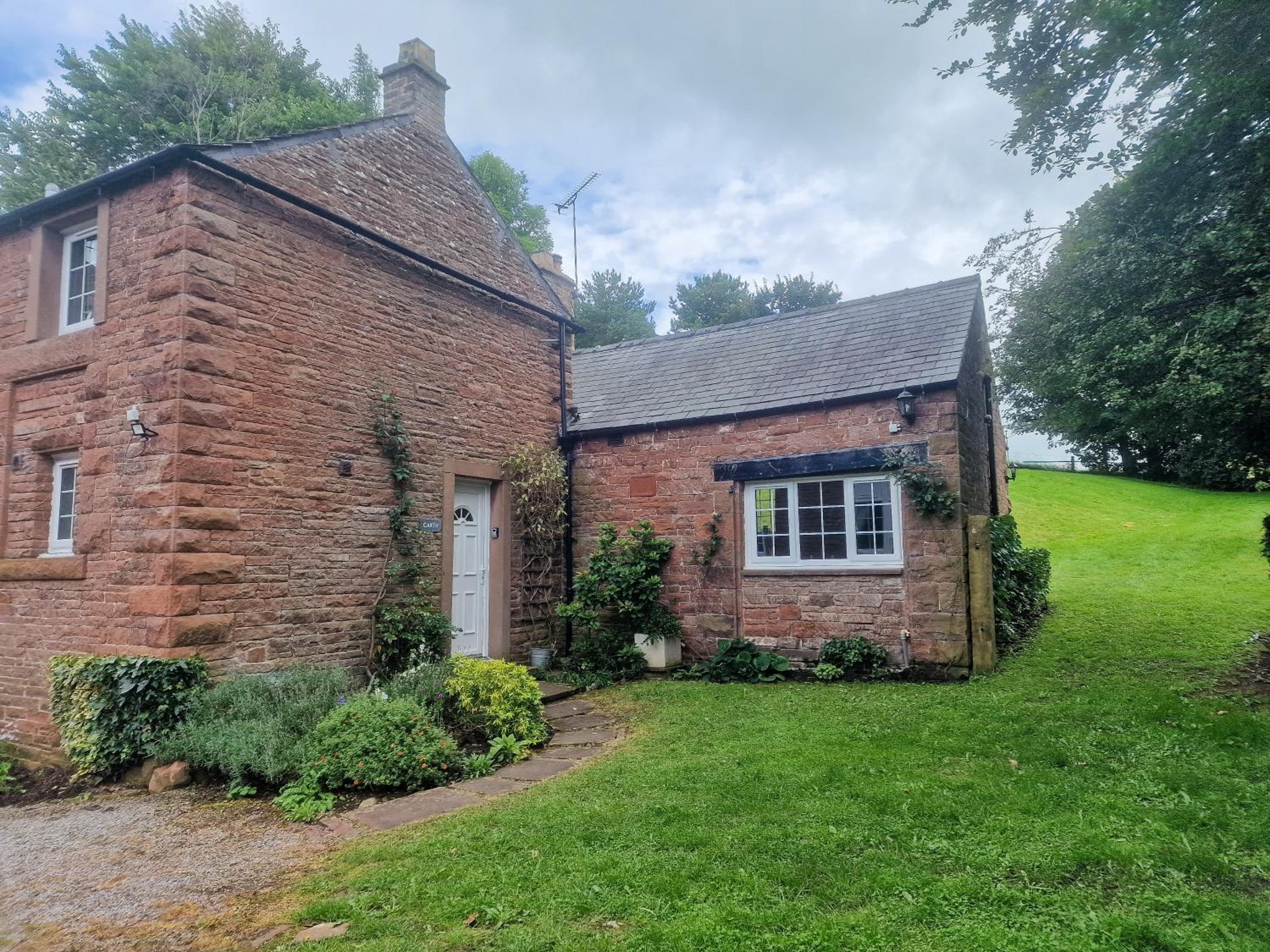 Windale, Highcroft & Garth @ Wetheral Cottages view 3