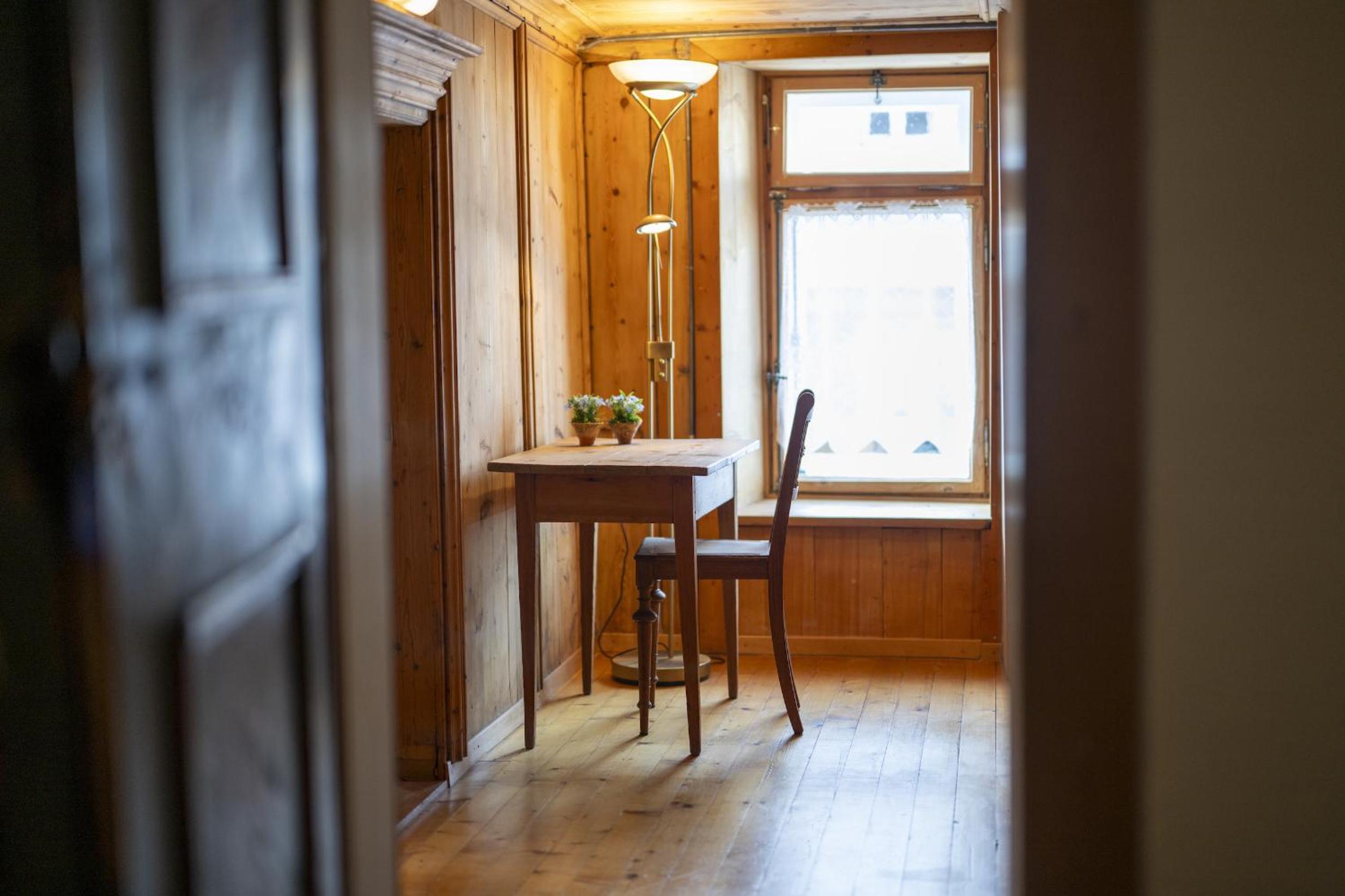 Chasa Broel Ferienhaus mitten in Ardez