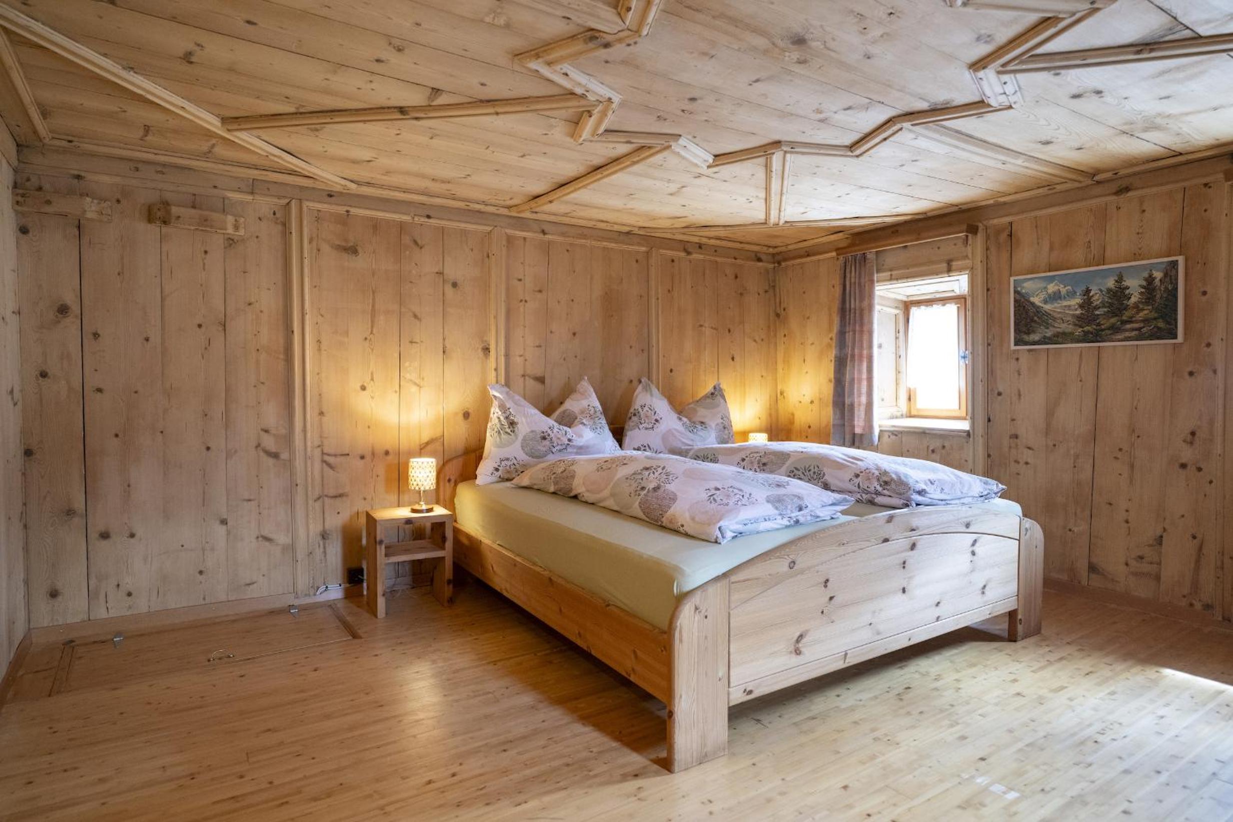 Chasa Broel Ferienhaus mitten in Ardez