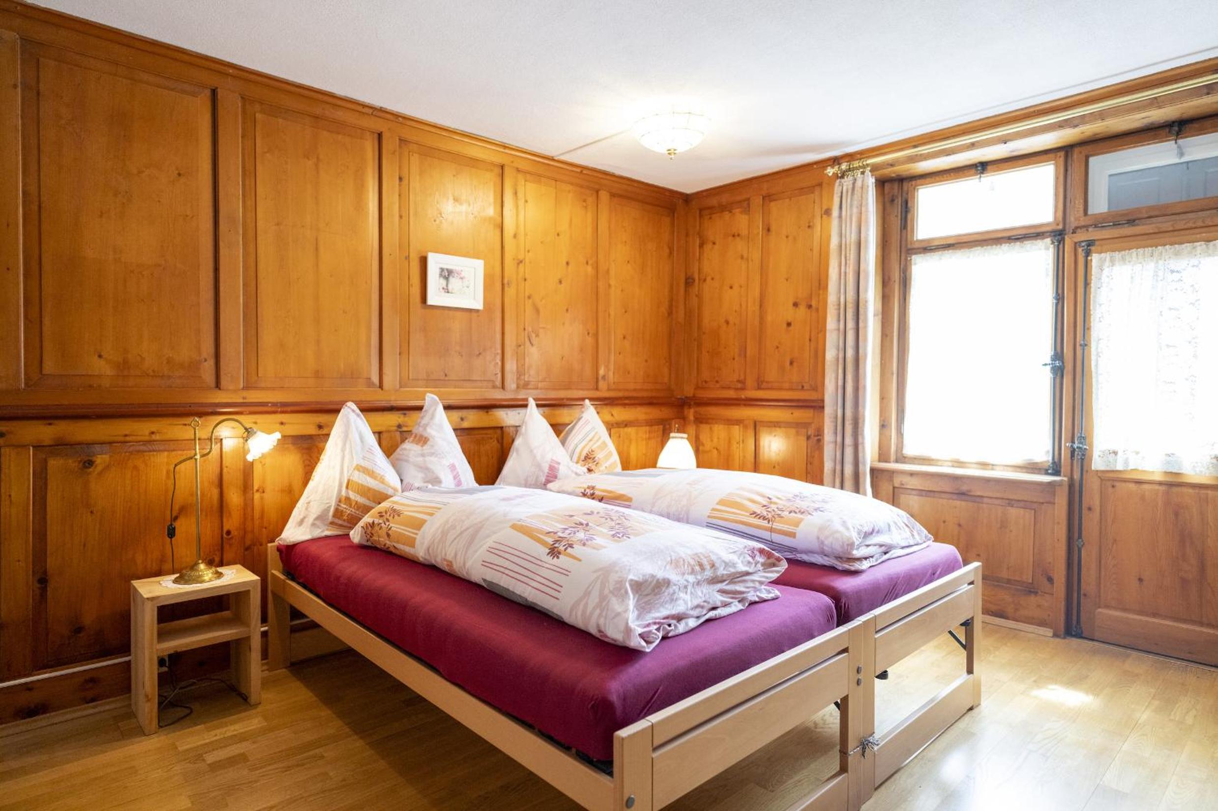 Chasa Broel Ferienhaus mitten in Ardez