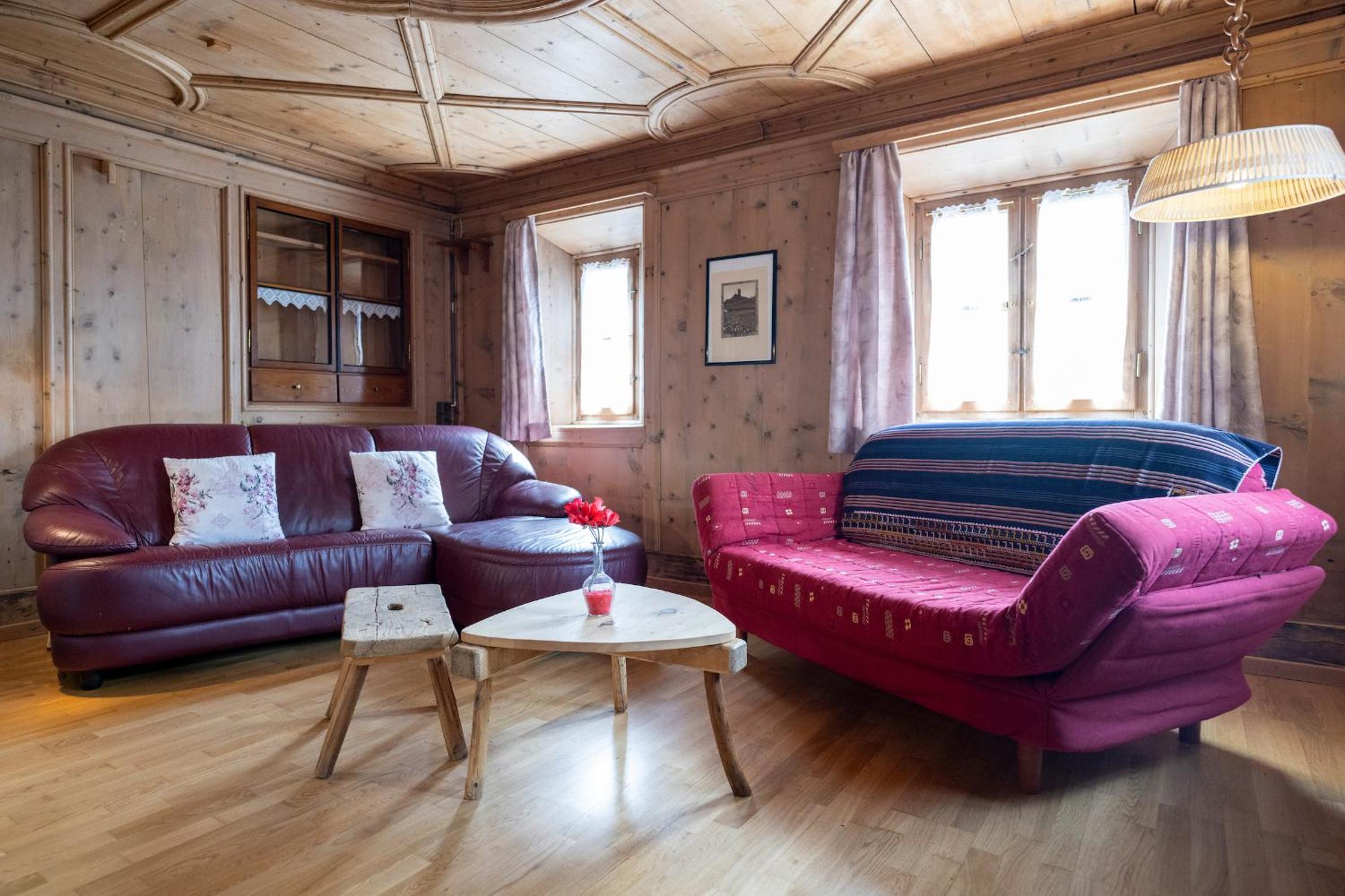 Chasa Broel Ferienhaus mitten in Ardez