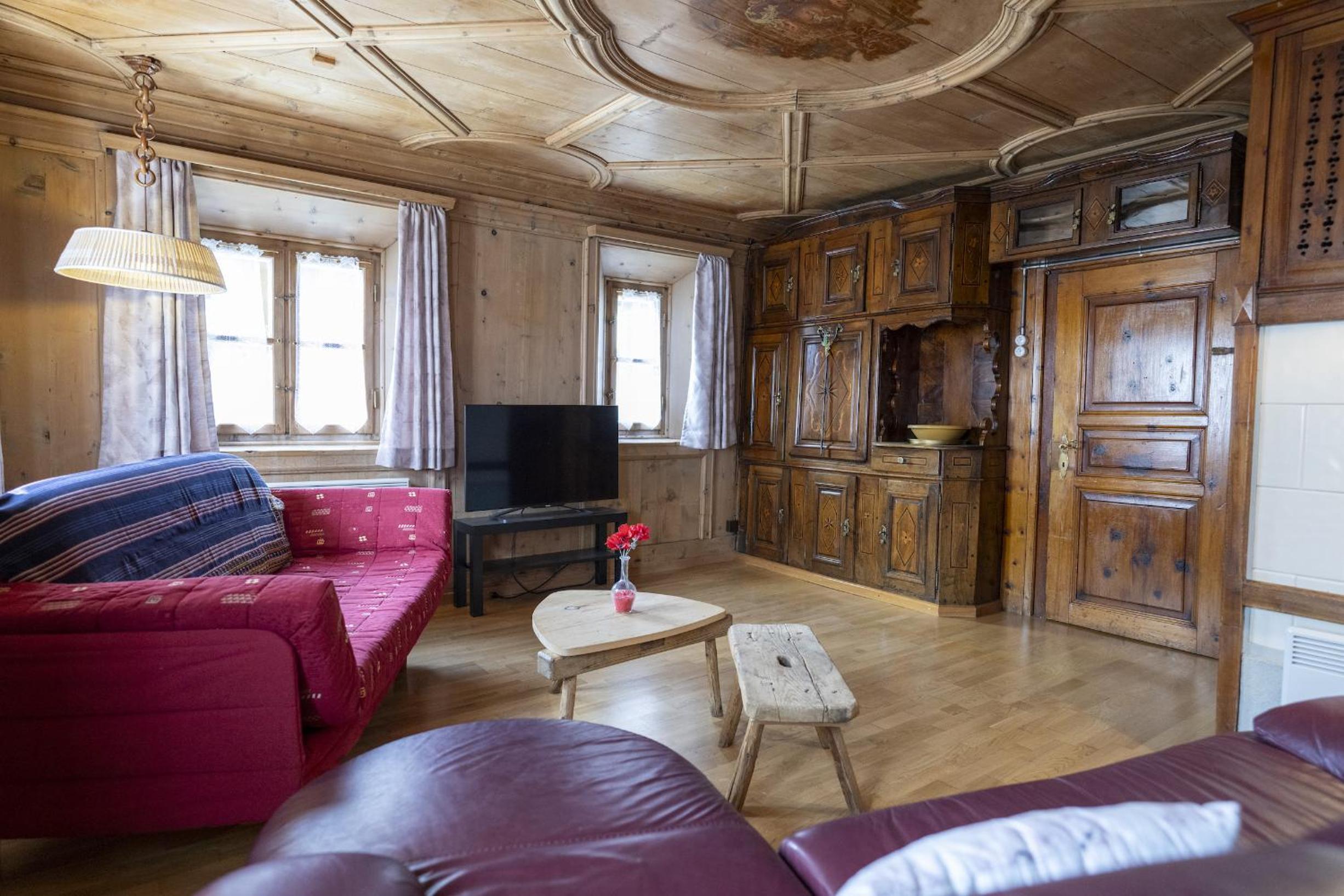 Chasa Broel Ferienhaus mitten in Ardez