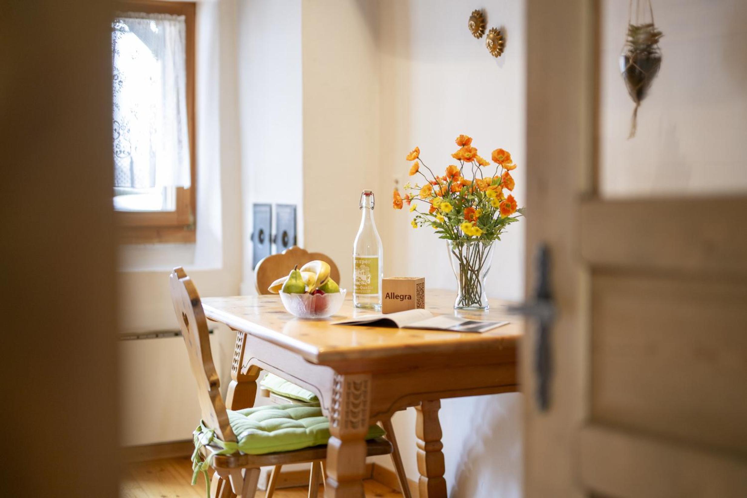 Chasa Broel Ferienhaus mitten in Ardez