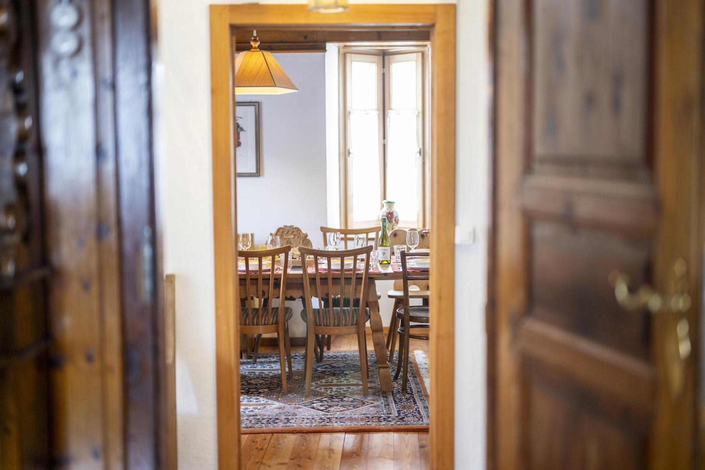 Chasa Broel Ferienhaus mitten in Ardez