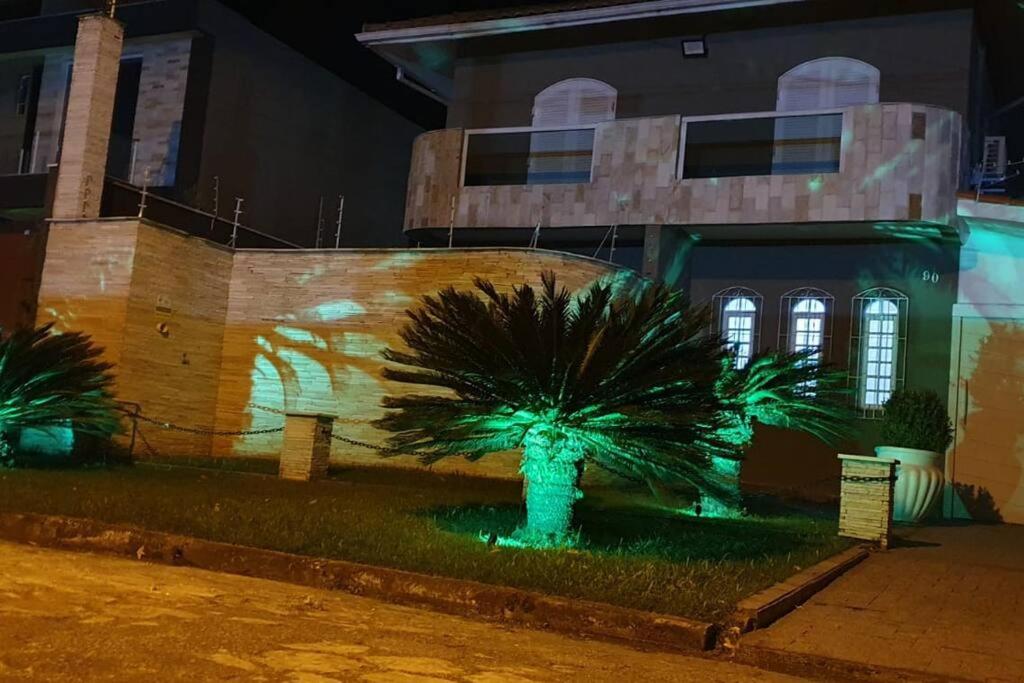 Casa Alto Padrão Piscina Aquecida e Sauna