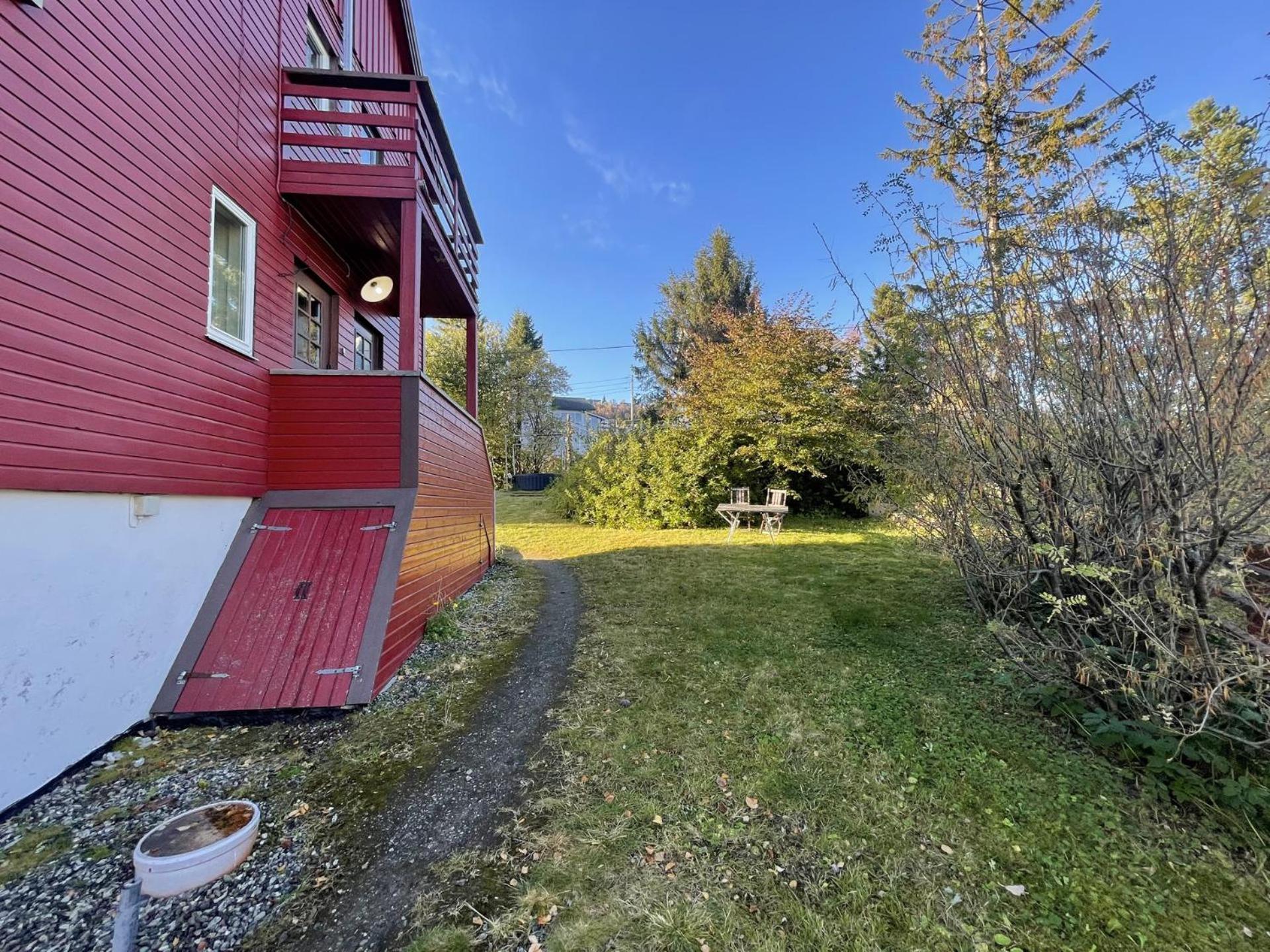 Photo 25