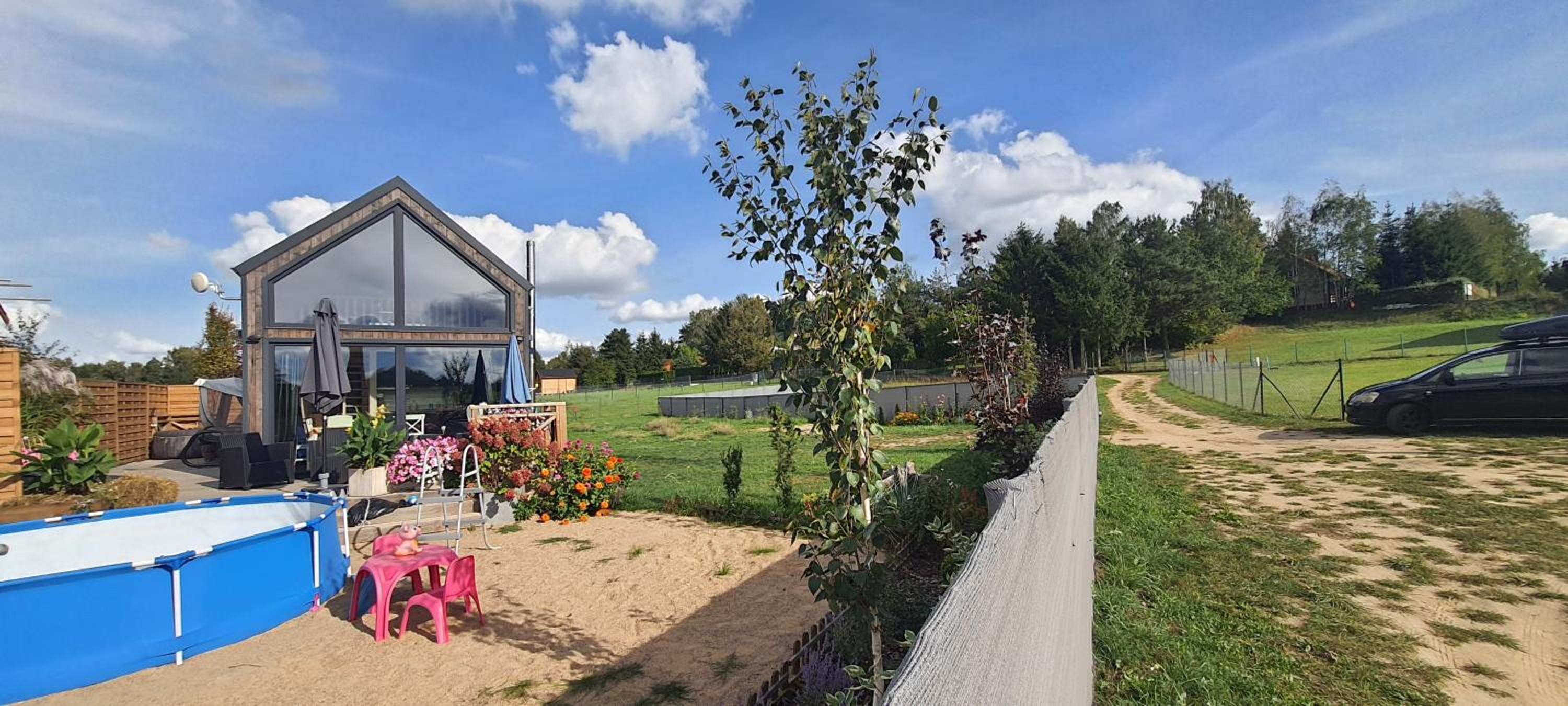 Domek Mazurski całoroczny nad jeziorem z sauną i Jacuzzi SPA