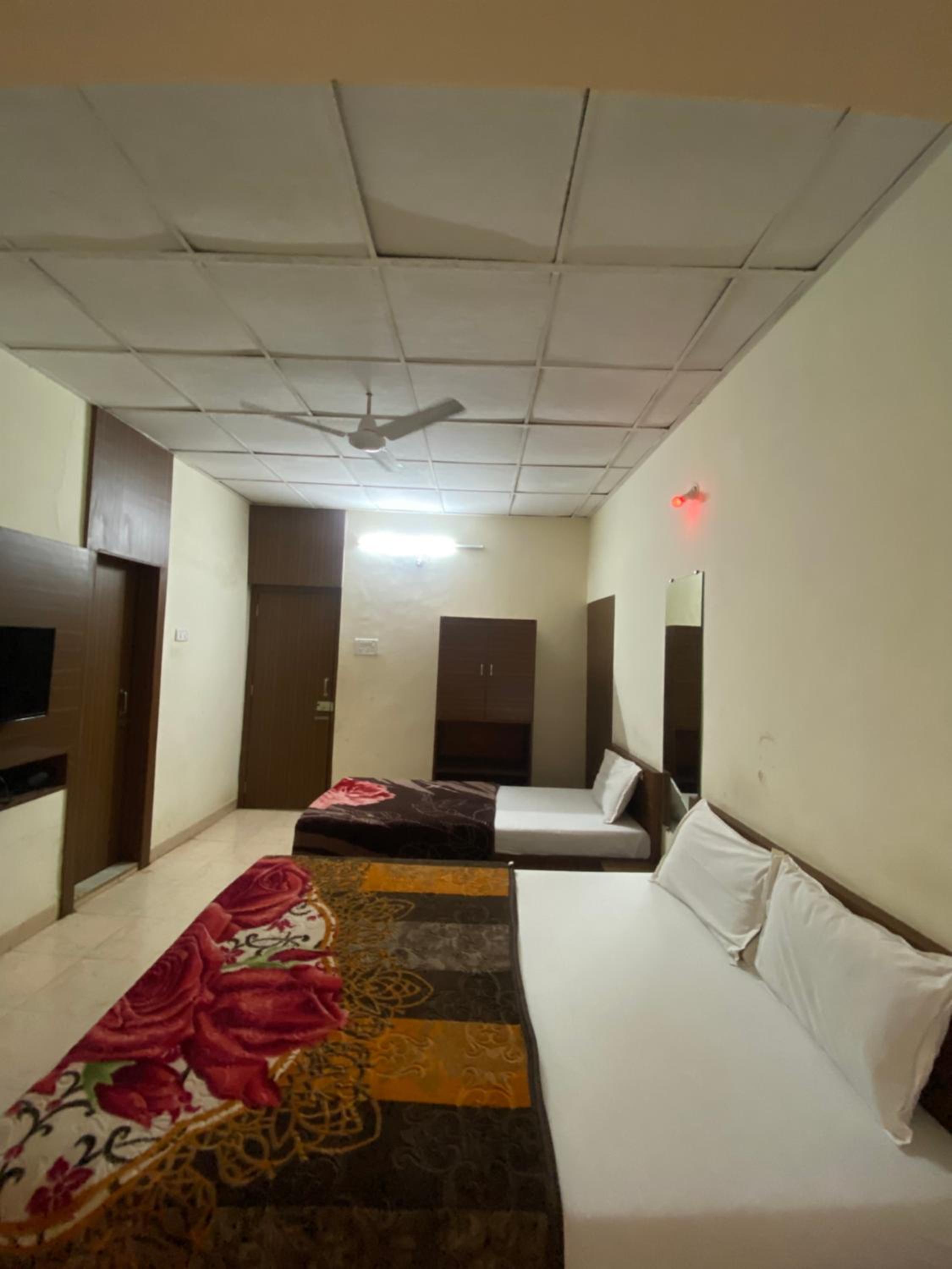 Lonavala Vacations - Jewel Resort - Property Image 8