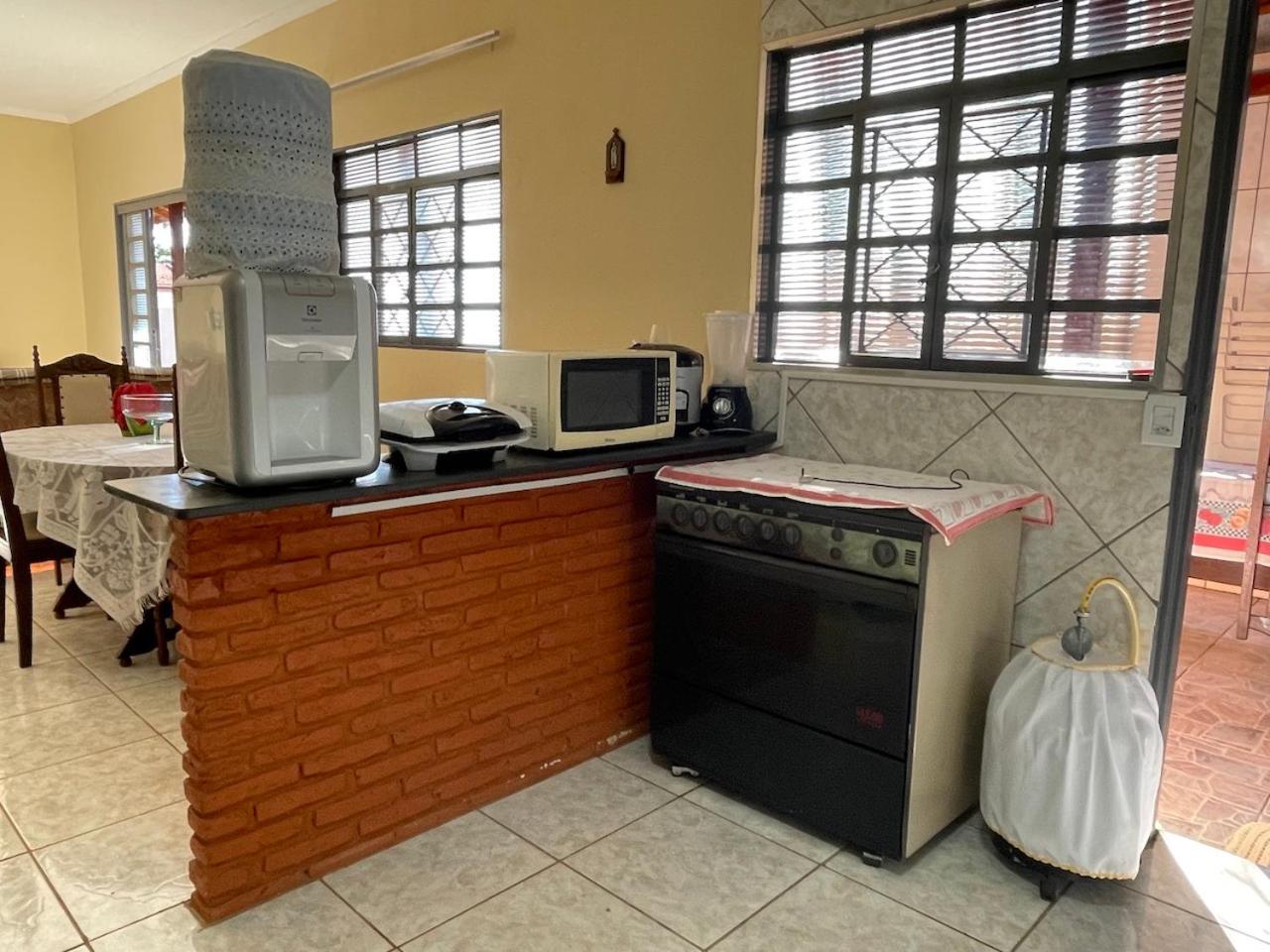 Rancho próximo rio pesca Sales