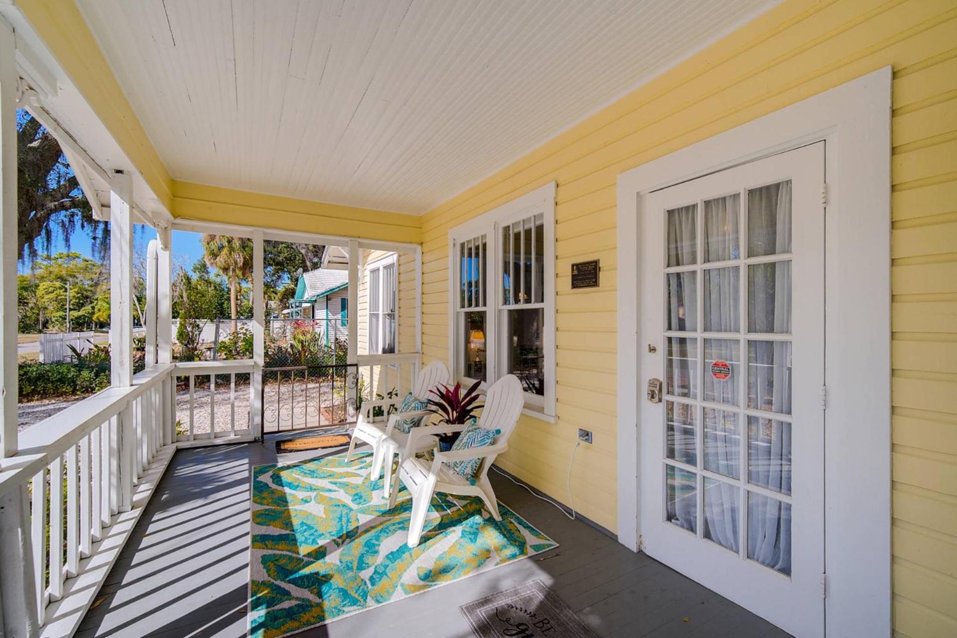 Sunshine Bungalow