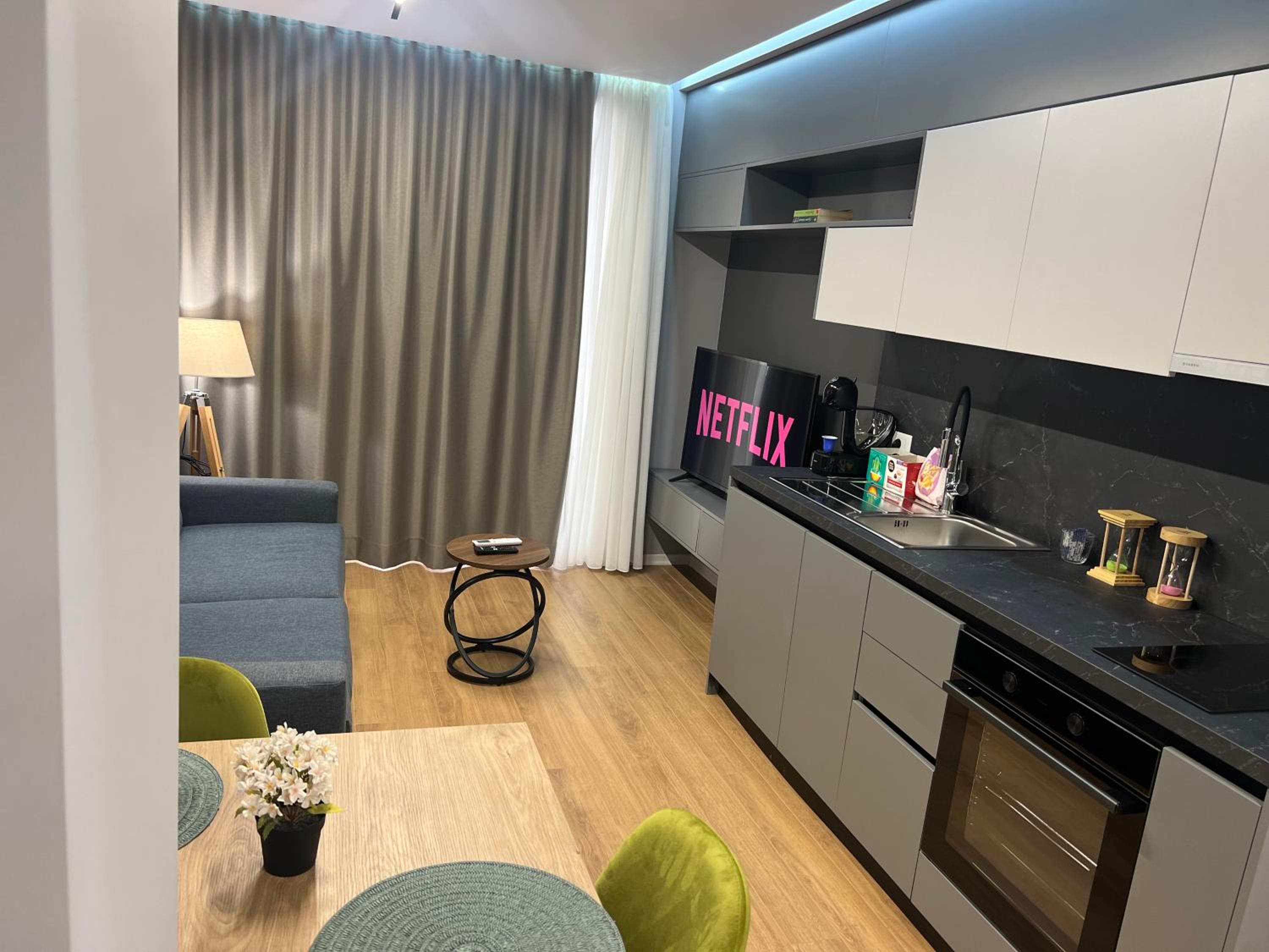 Dan apartment Tirana