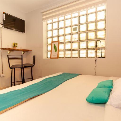 ApartaSuites Bogota MANZINI