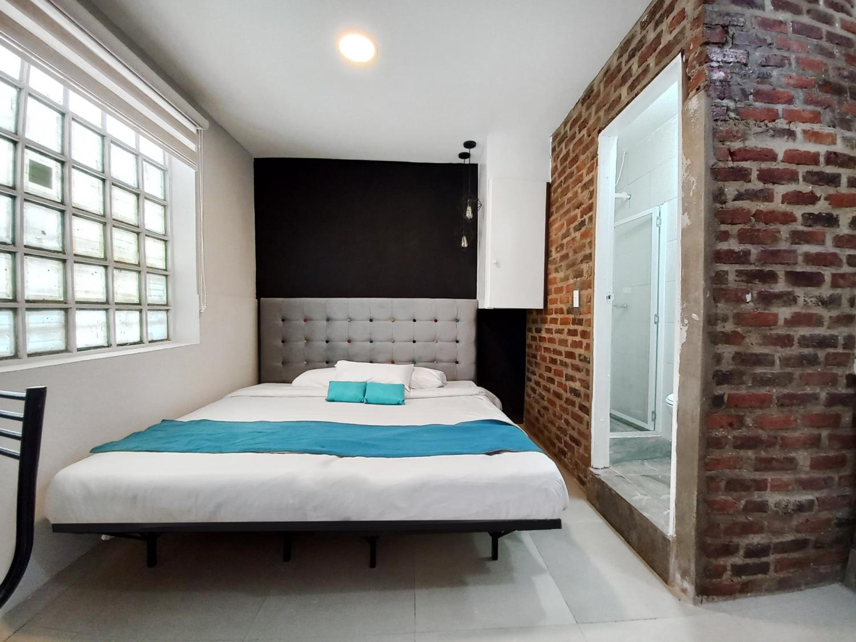 ApartaSuites Bogota MANZINI