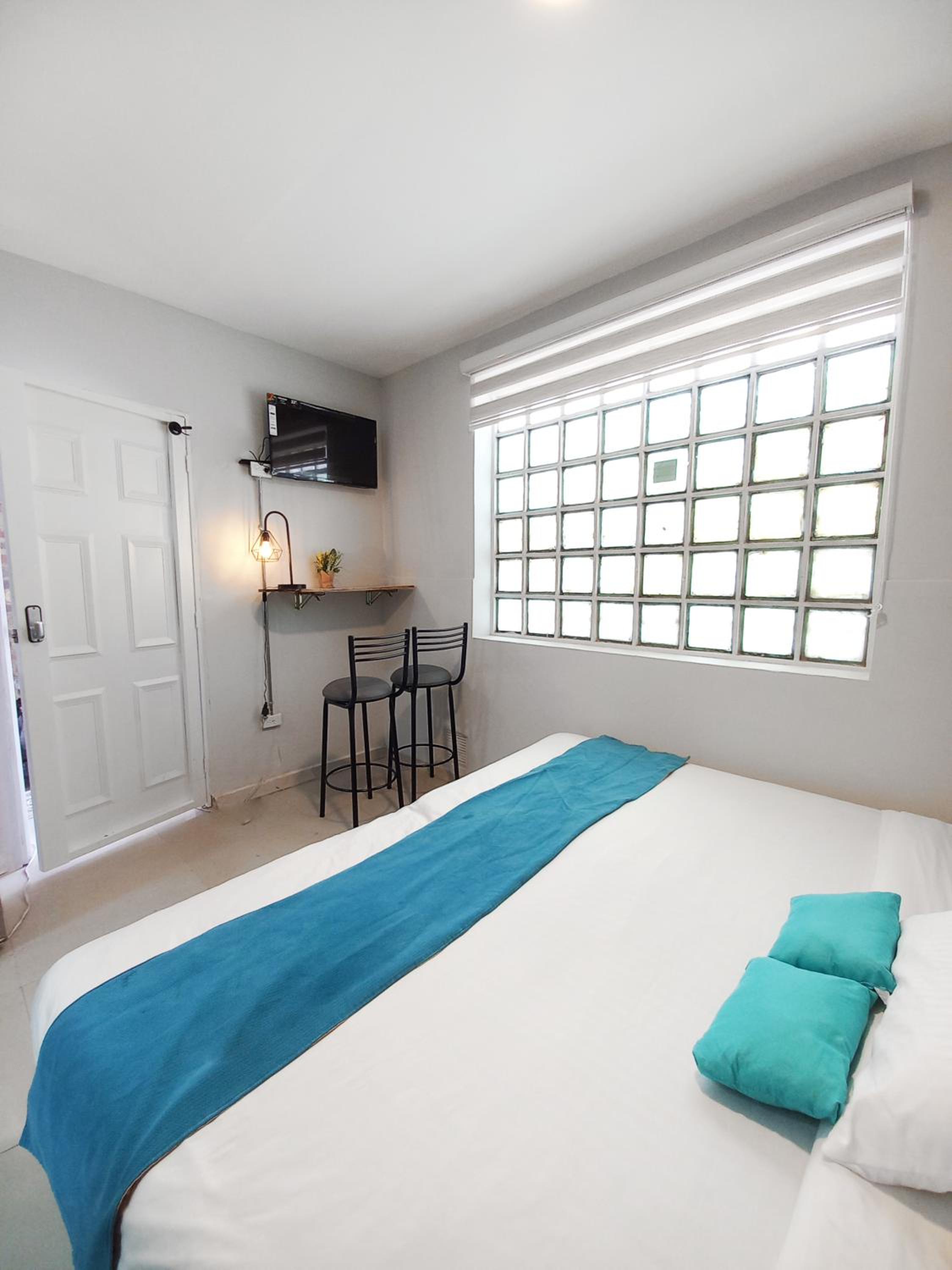 ApartaSuites Bogota MANZINI