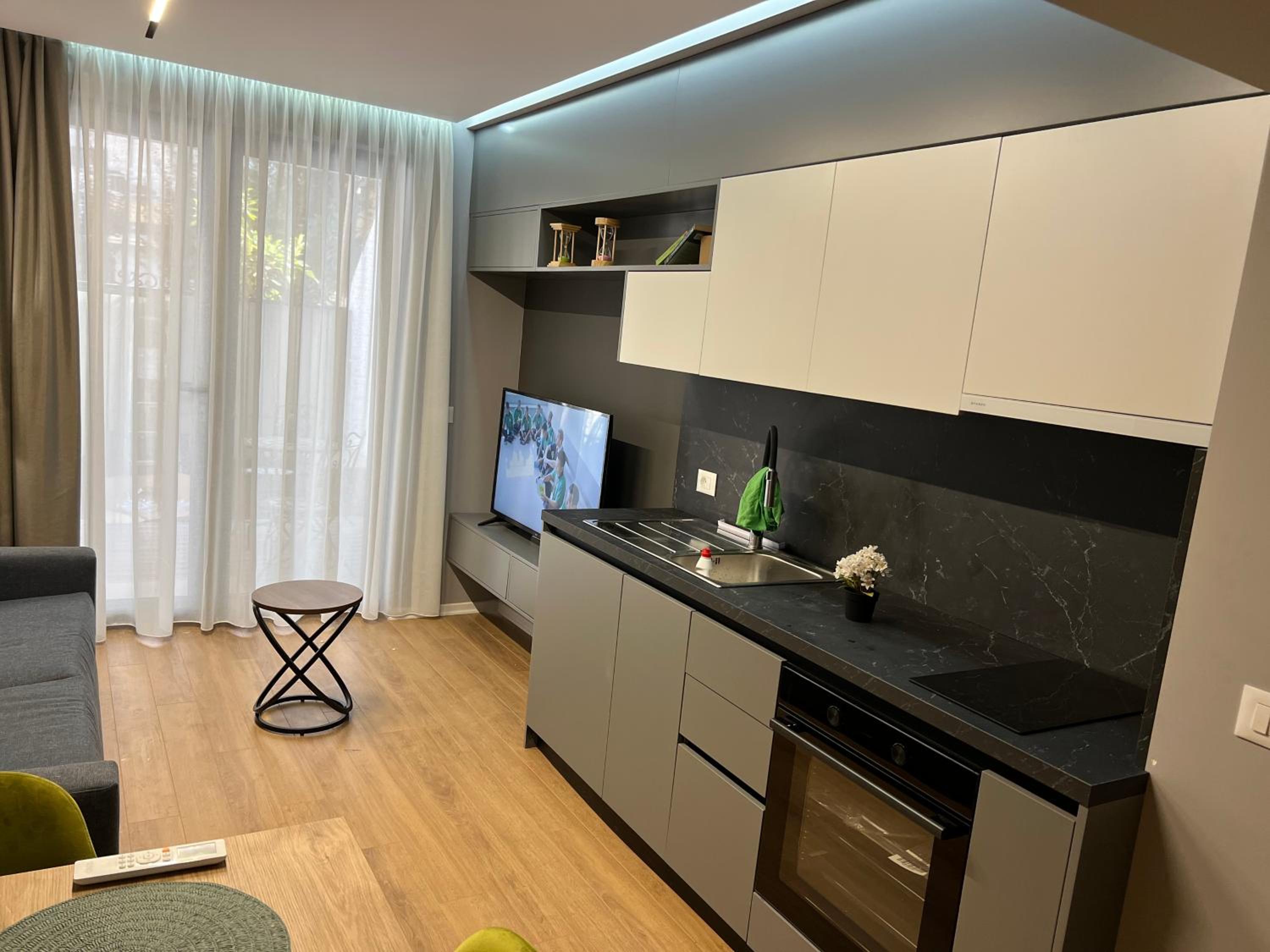Dan apartment Tirana