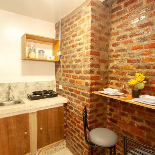 ApartaSuites Bogota MANZINI