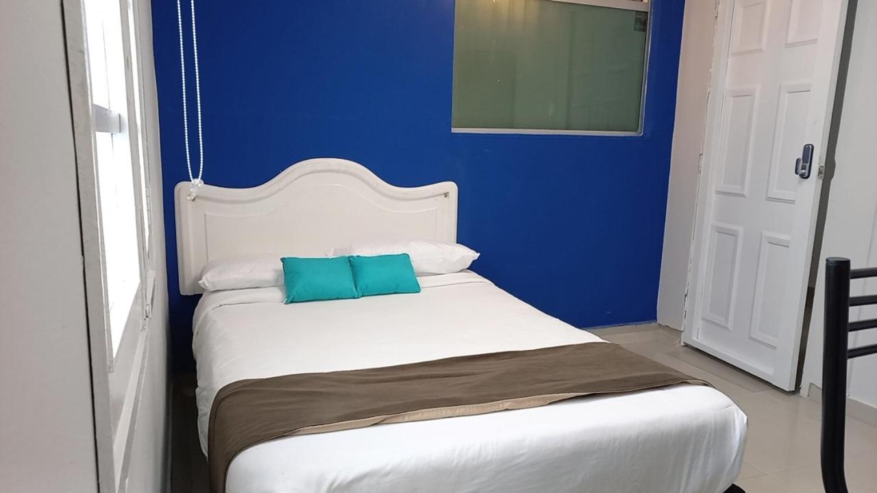 ApartaSuites Bogota MANZINI