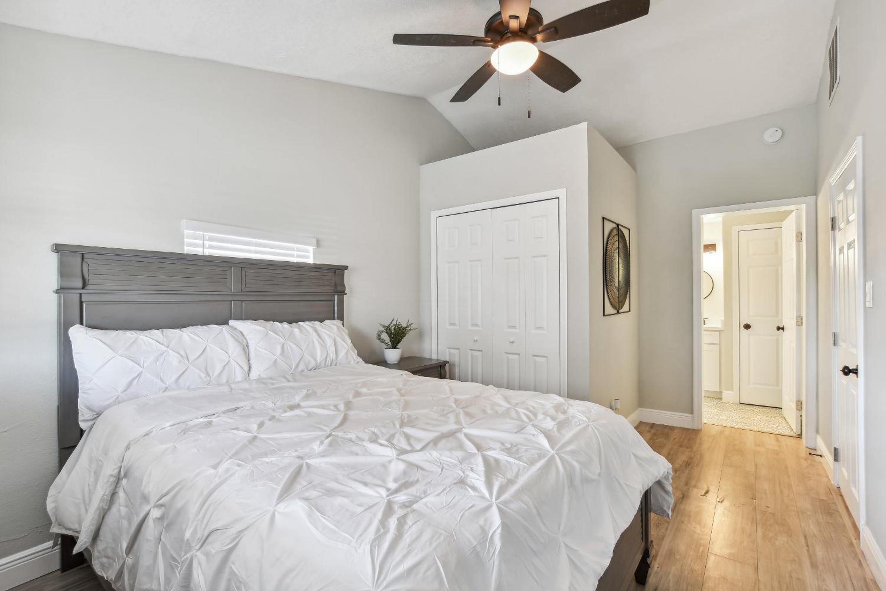 Lillie's Place view 4