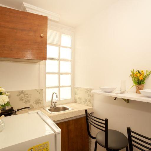 ApartaSuites Bogota MANZINI