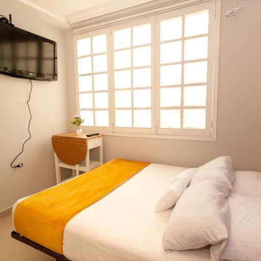 ApartaSuites Bogota MANZINI