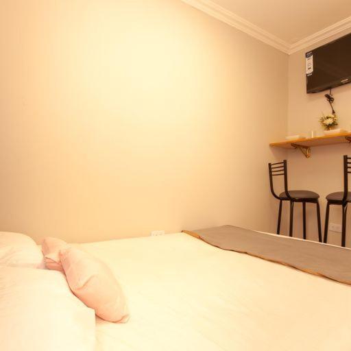 ApartaSuites Bogota MANZINI