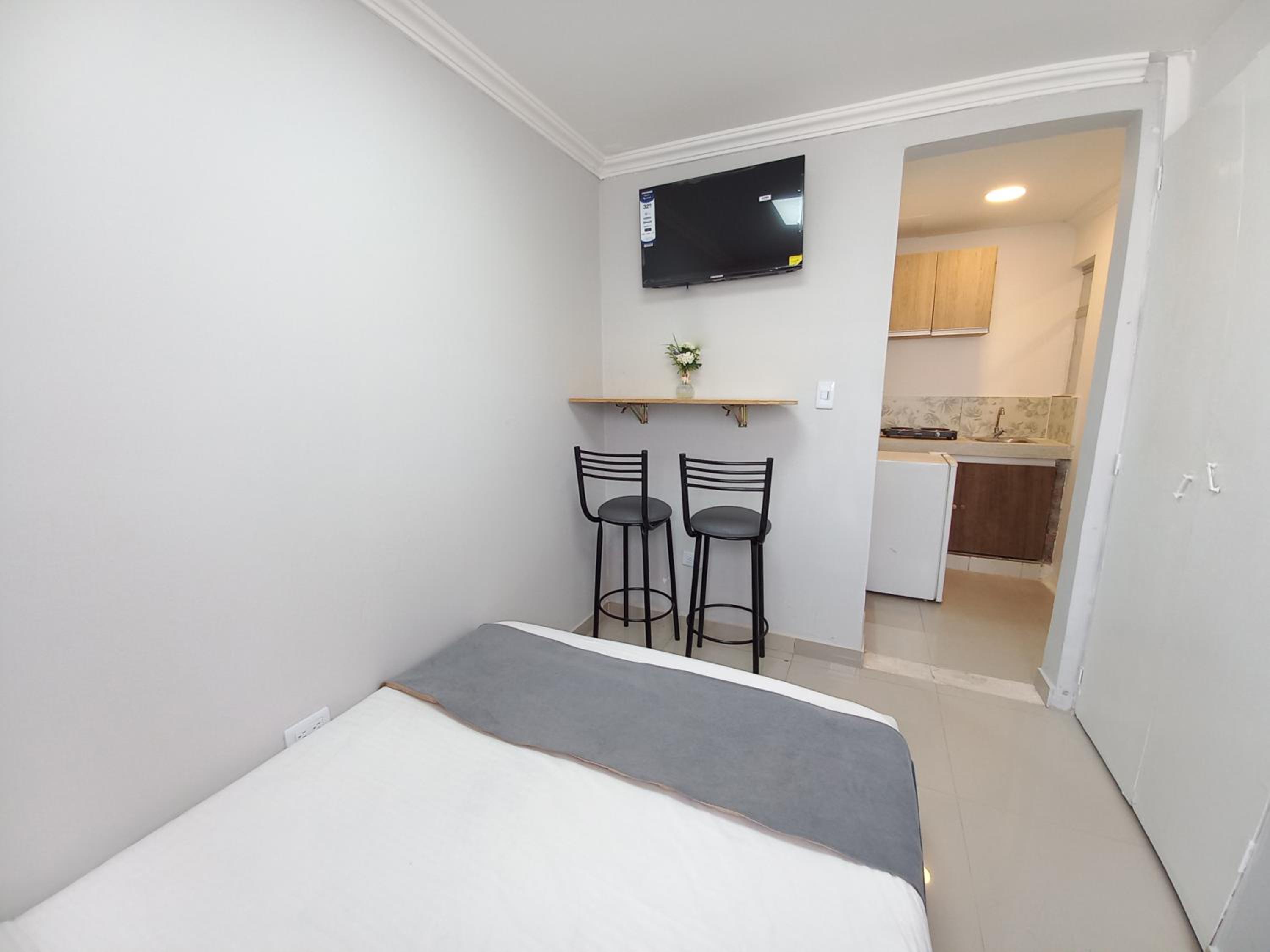 ApartaSuites Bogota MANZINI