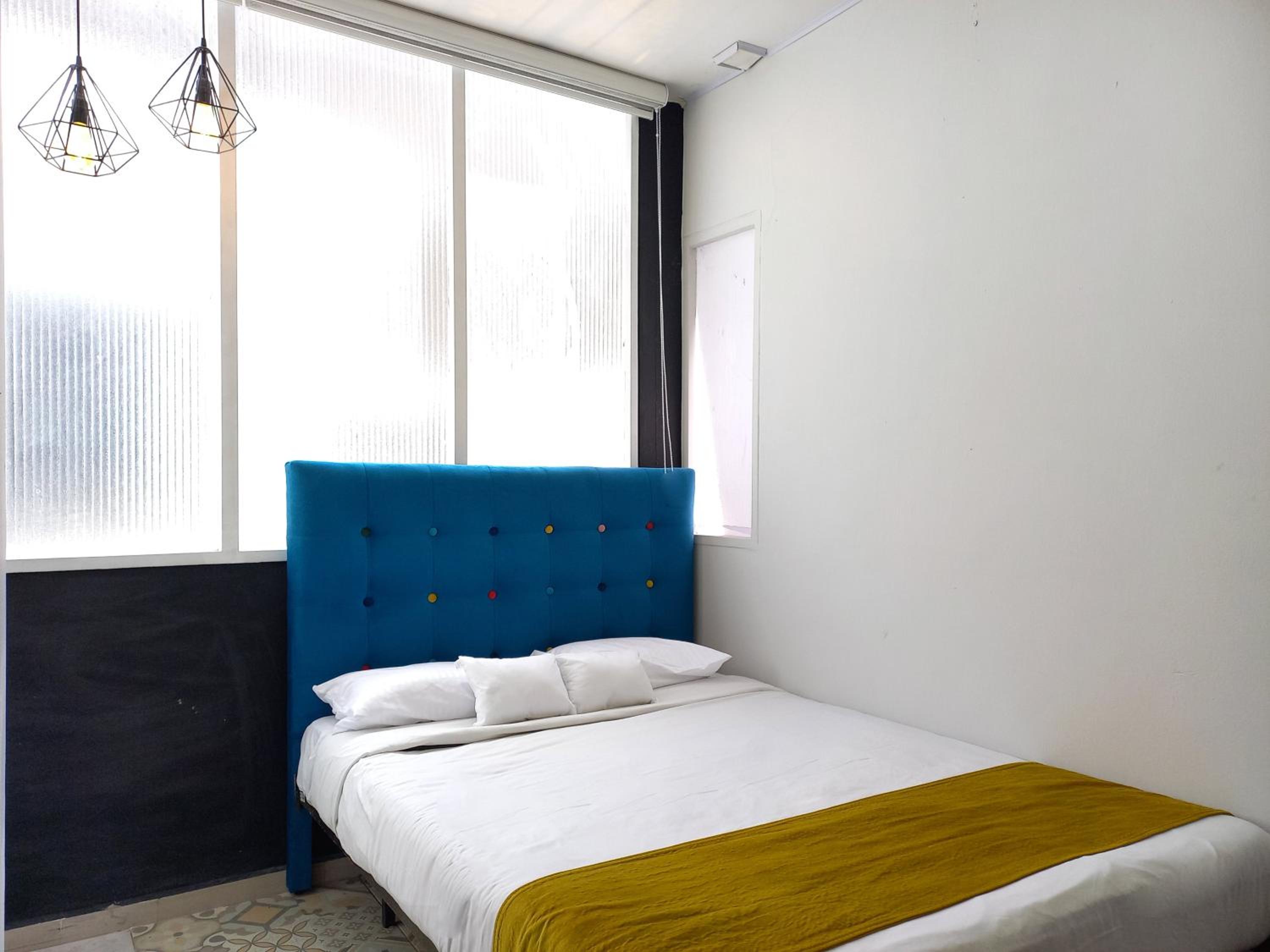 ApartaSuites Bogota MANZINI